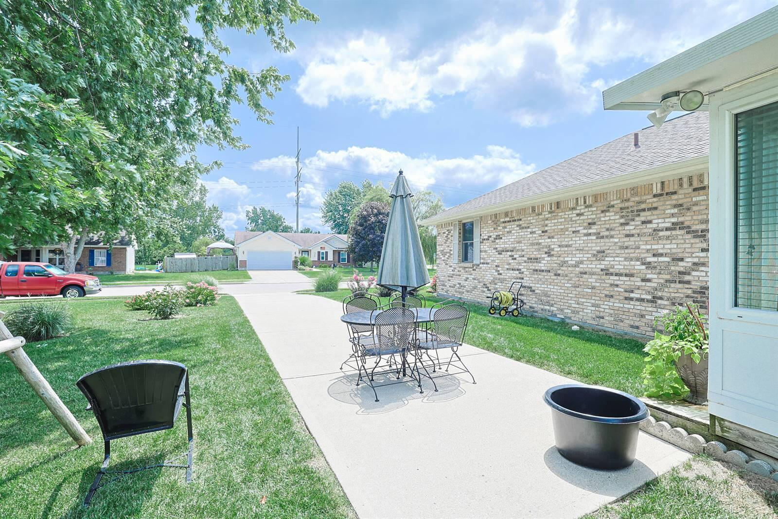 1314 Sanlor, West Milton, Ohio 45383