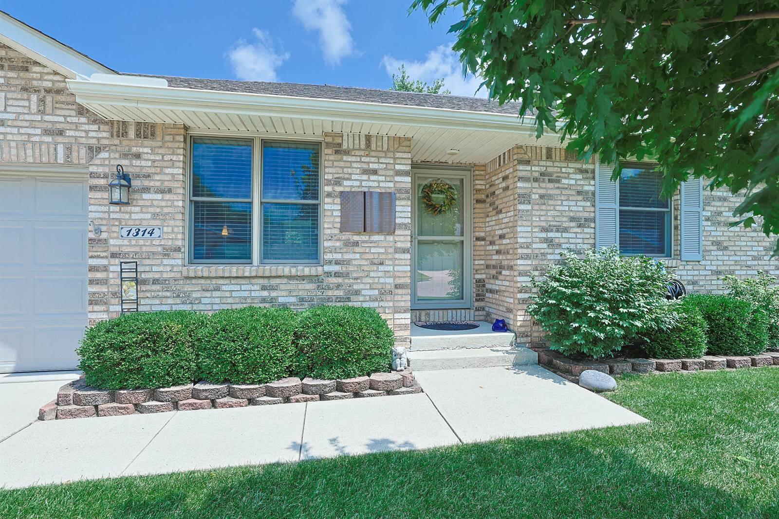 1314 Sanlor, West Milton, Ohio 45383