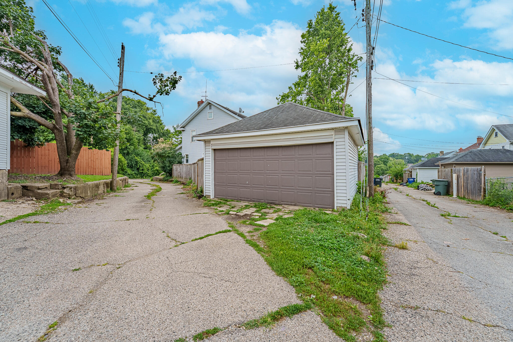 615 Wellmeier, Dayton, Ohio 45410