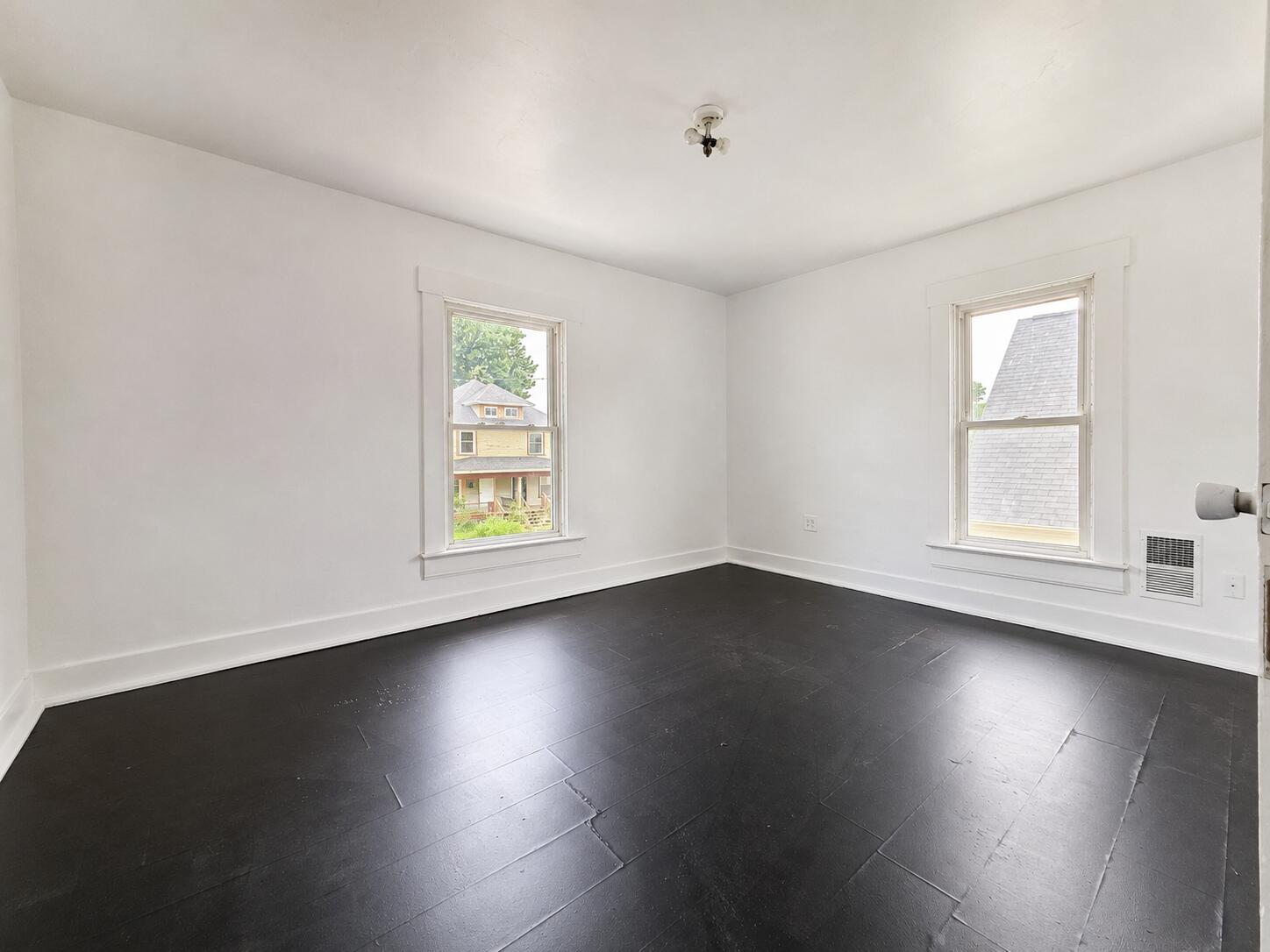 1325 Clifton, Springfield, Ohio 45505