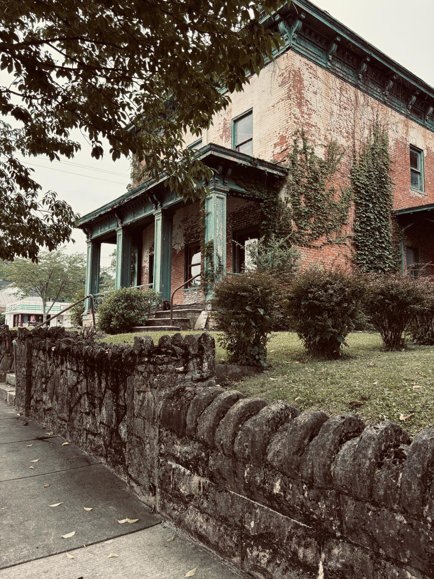 417 Fountain, Springfield, Ohio 45506