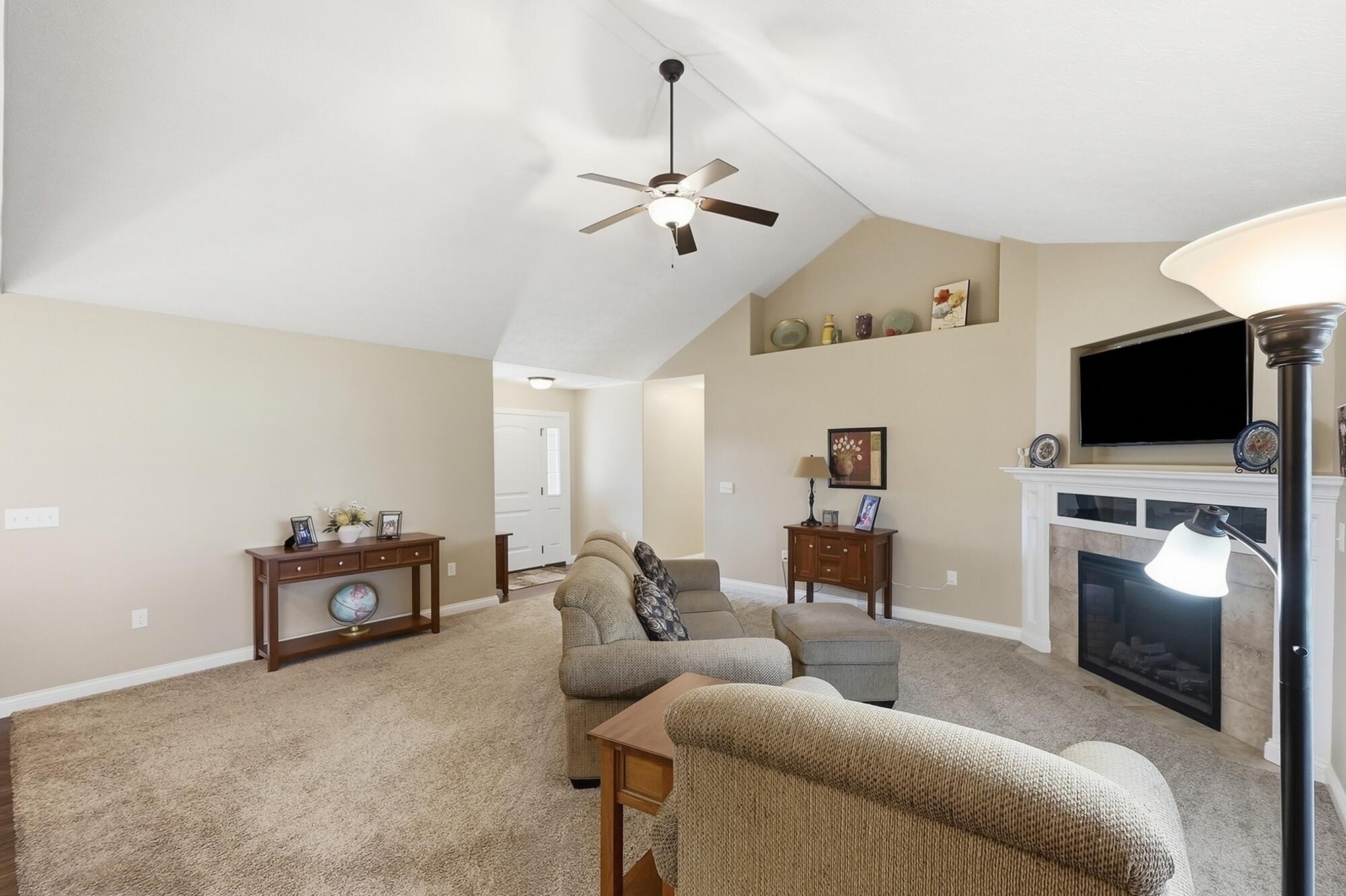 2655 Shady Tree, Troy, Ohio 45373