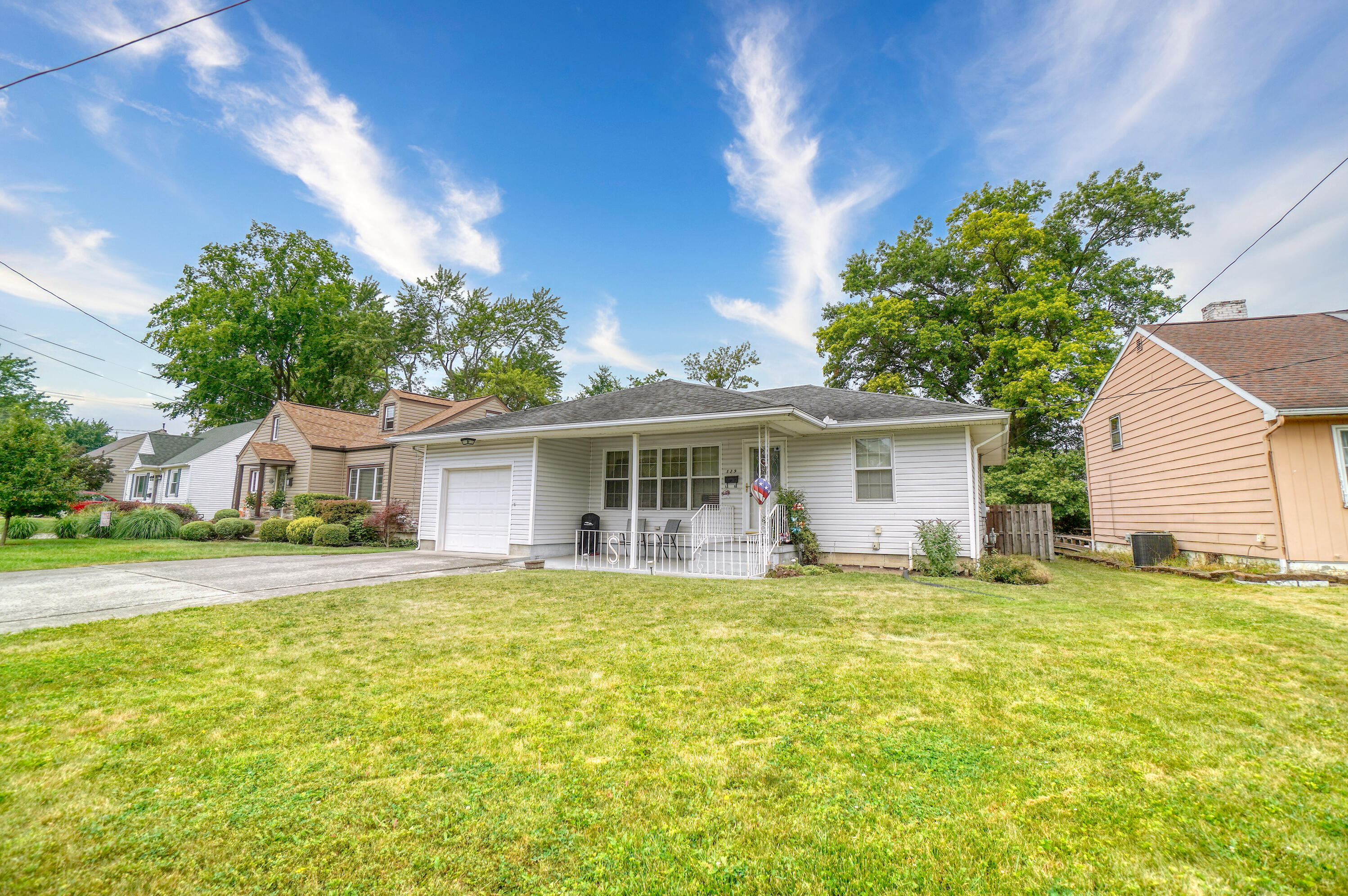 529 Nixon, Lima, Ohio 45805