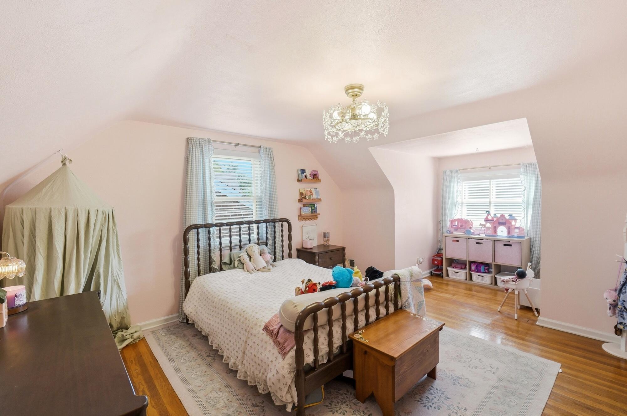 2960 Oakland, Dayton, Ohio 45409