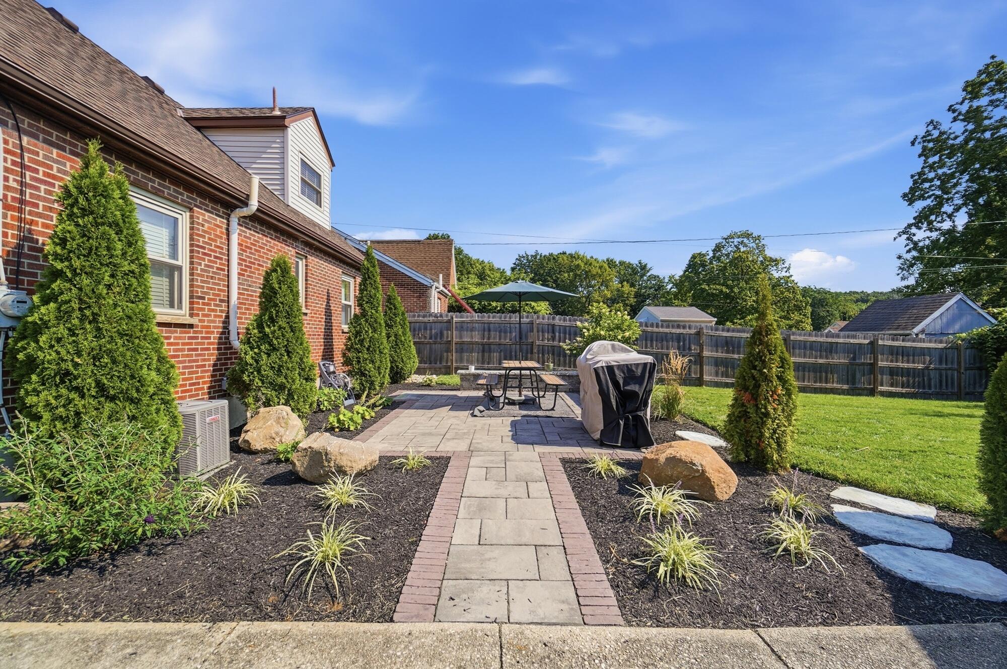 2960 Oakland, Dayton, Ohio 45409