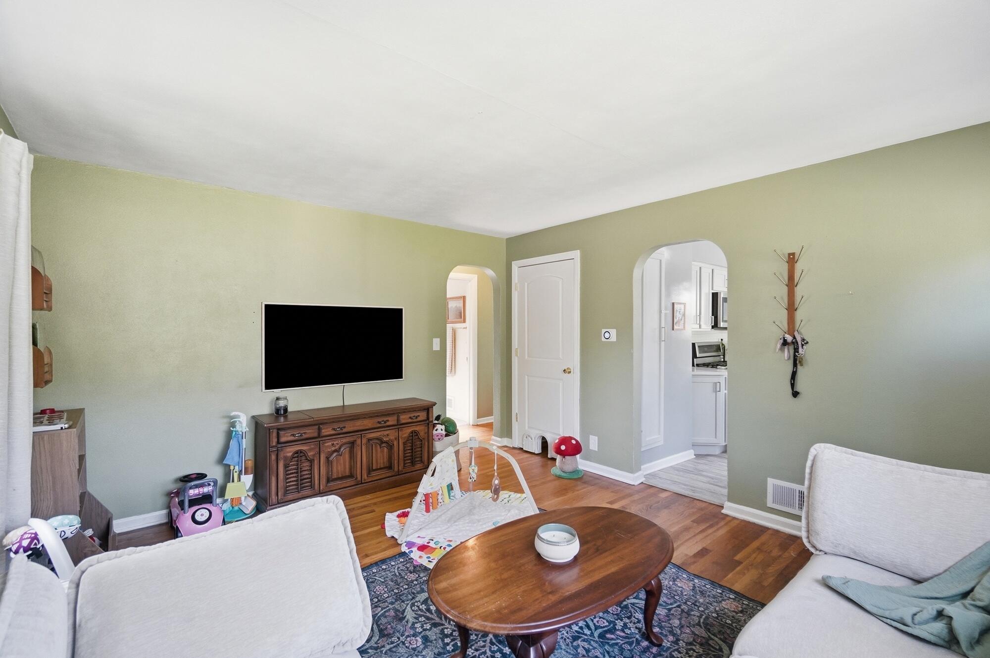 2960 Oakland, Dayton, Ohio 45409