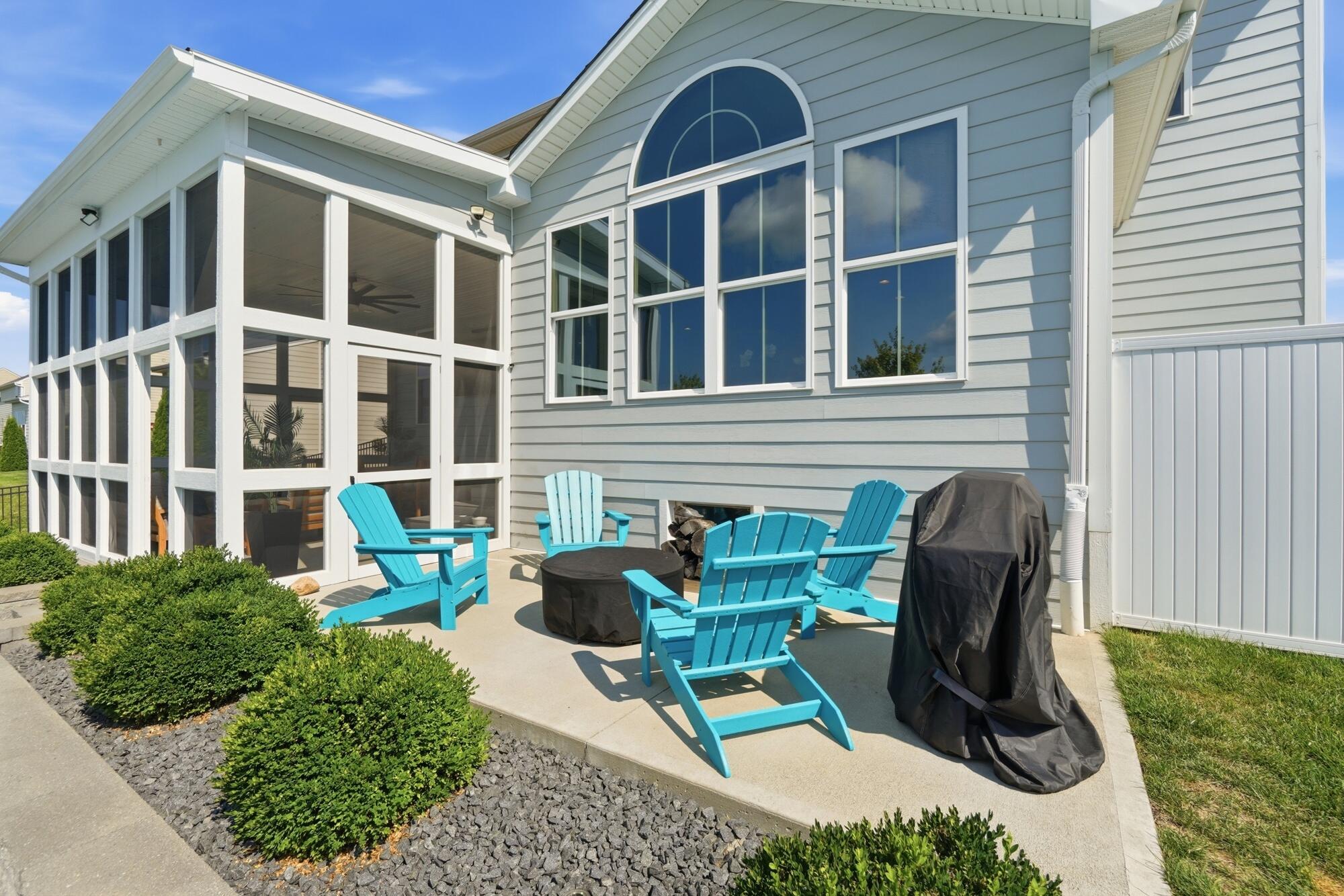 3302 Heatherstone, Troy, Ohio 45373