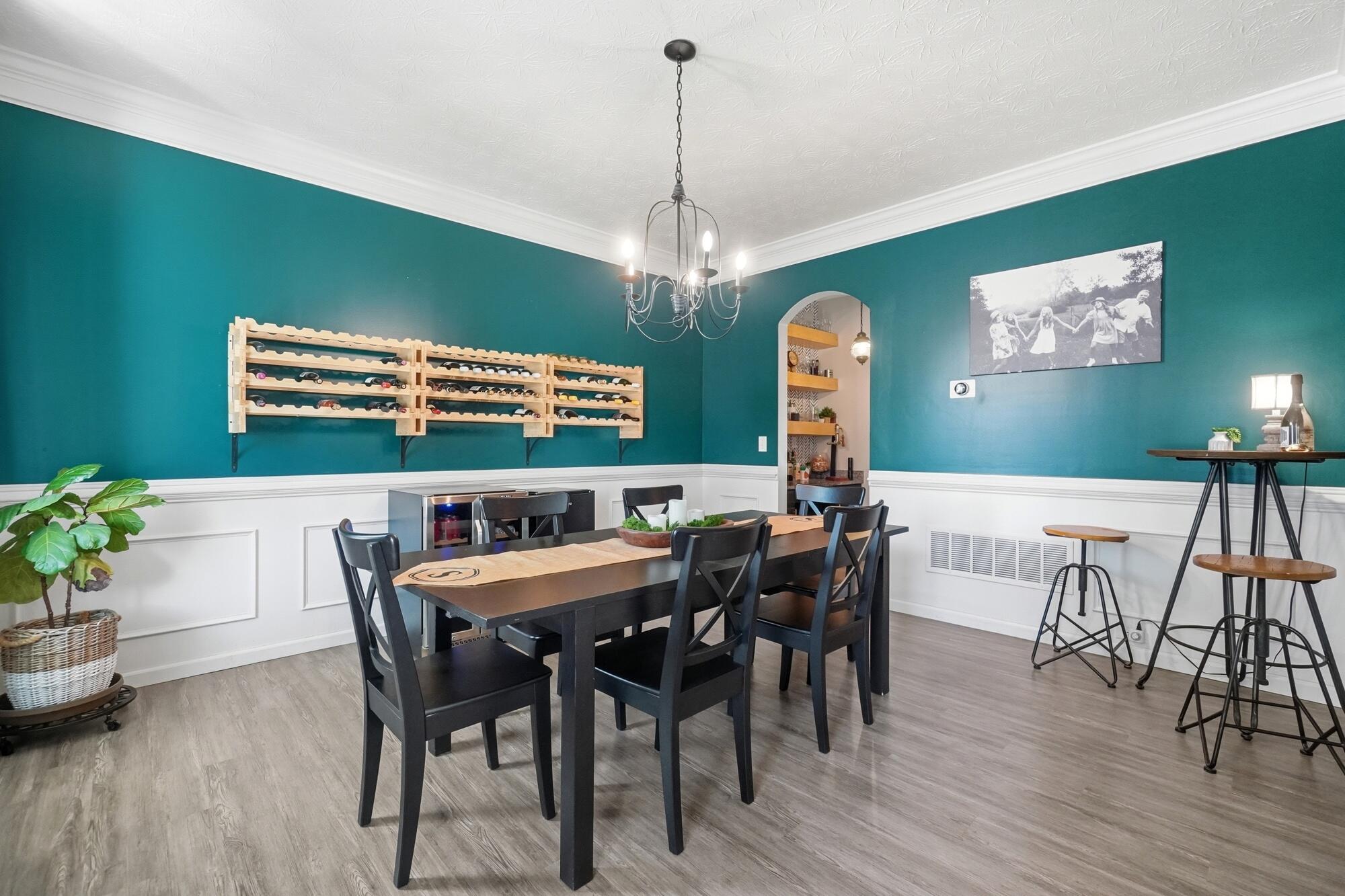 3302 Heatherstone, Troy, Ohio 45373