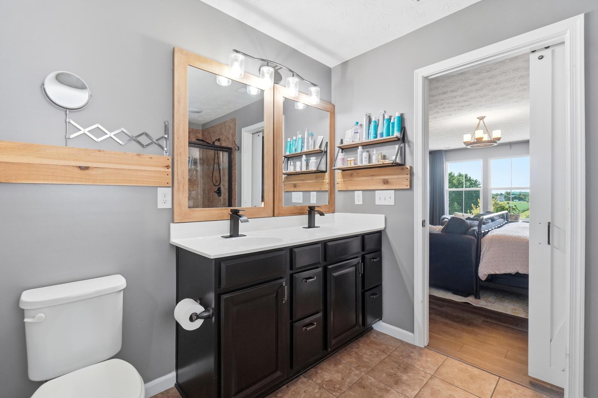 3302 Heatherstone, Troy, Ohio 45373