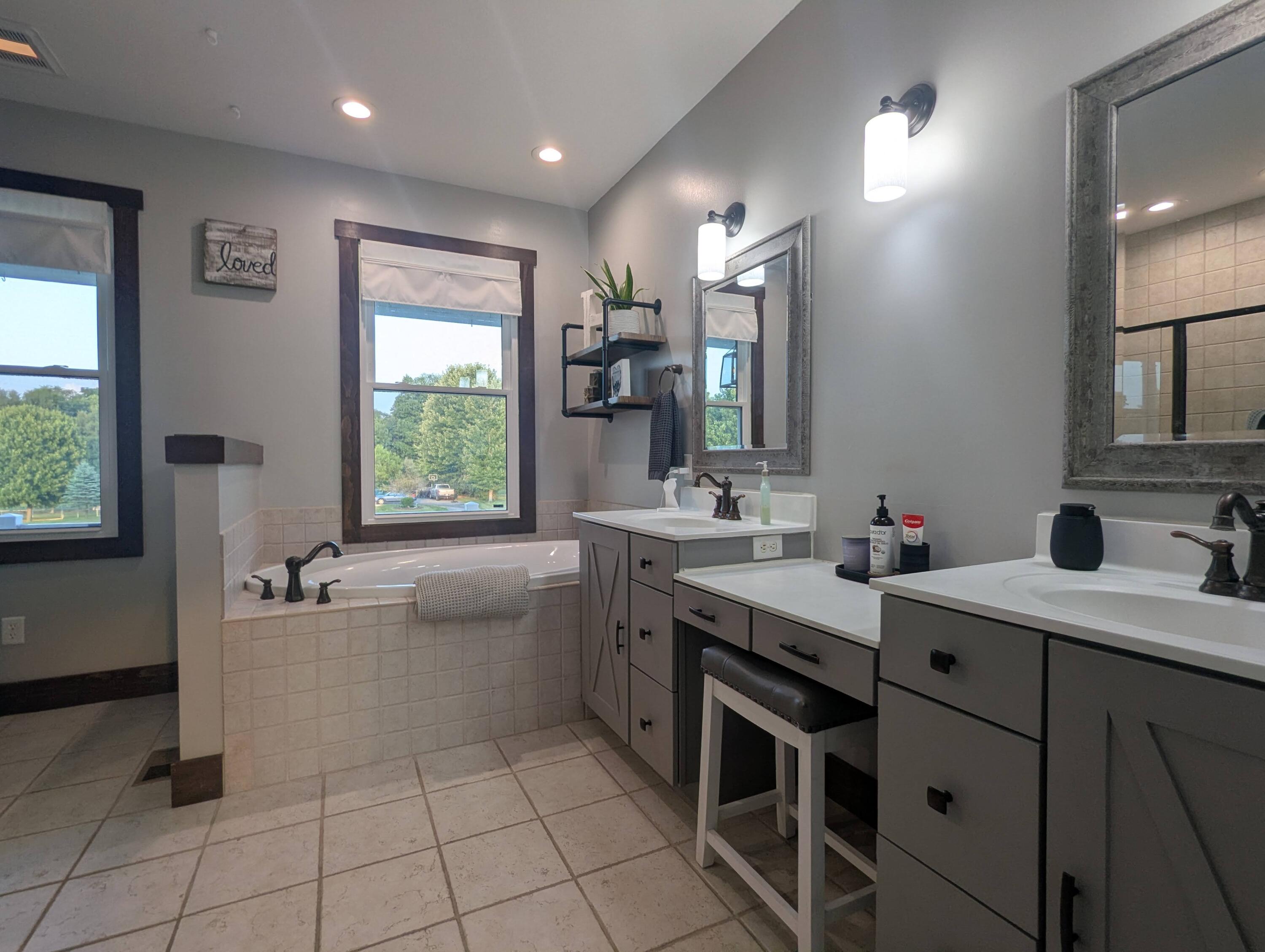 3223 Windy Ridge, Springfield, Ohio 45502