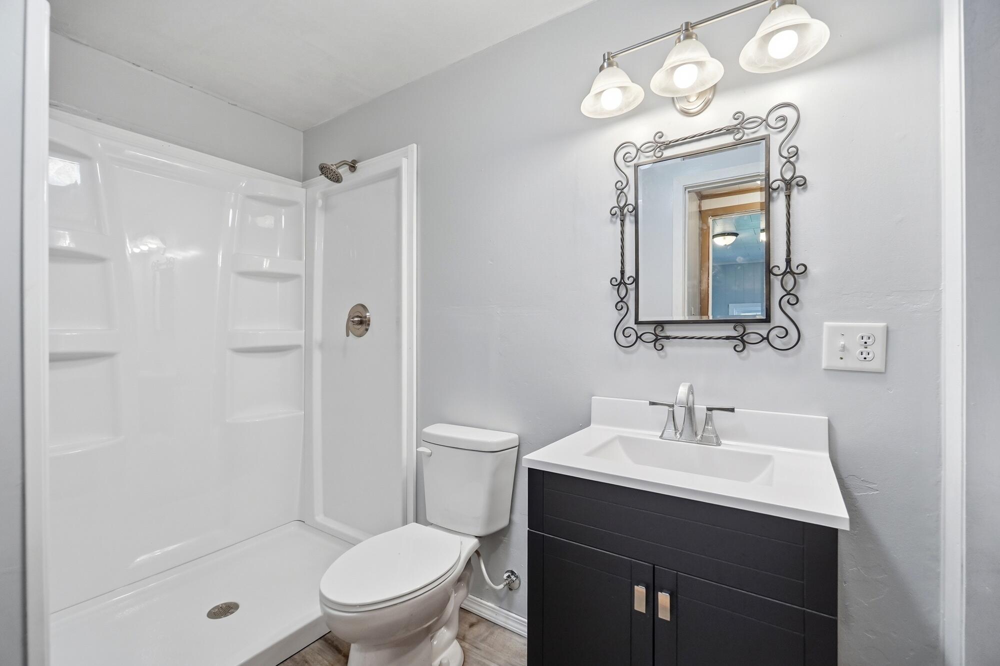 140 Keller, Bradford, Ohio 45308