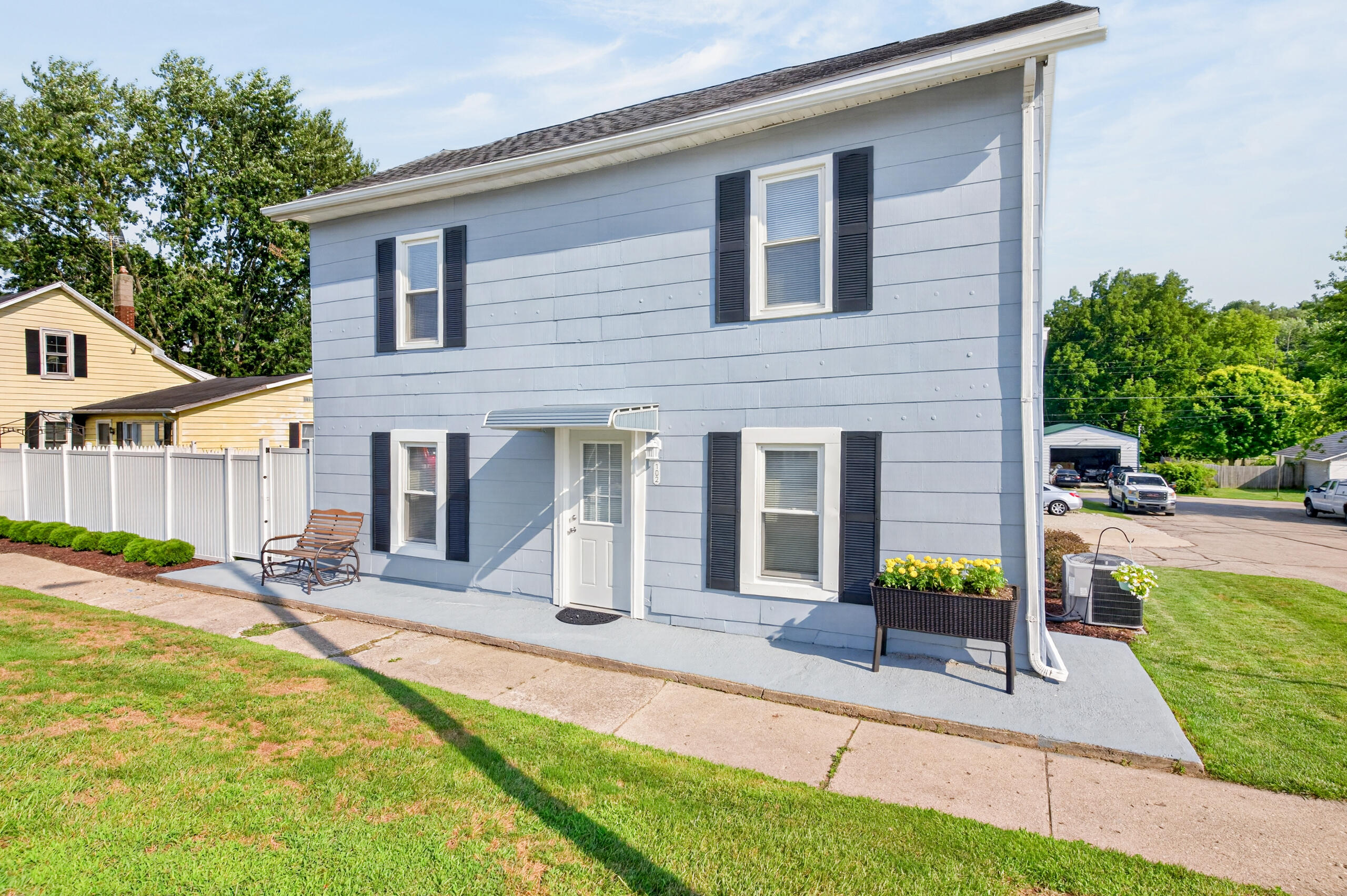 102 Main, Port Jefferson, Ohio 45360
