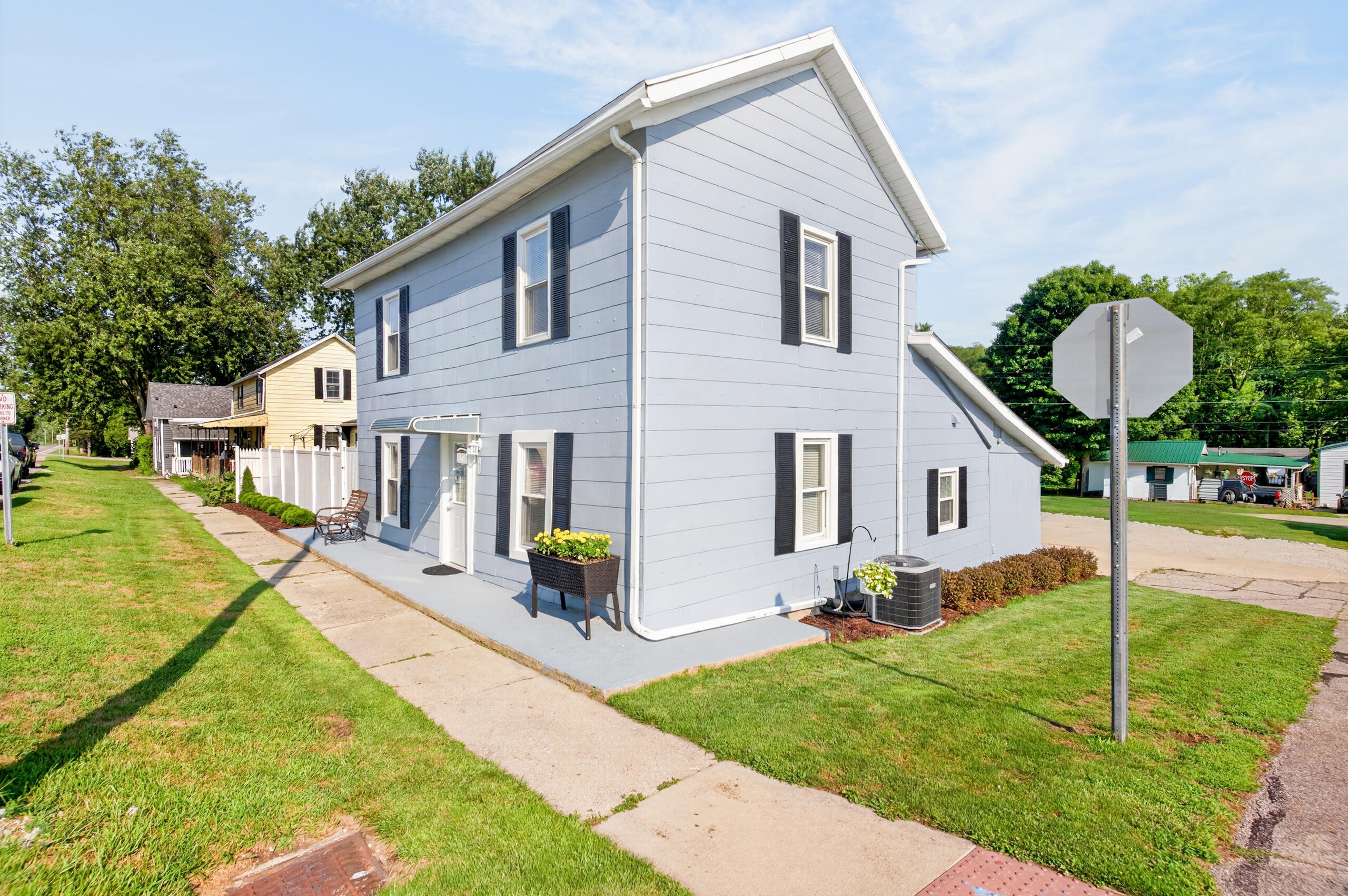 102 Main, Port Jefferson, Ohio 45360