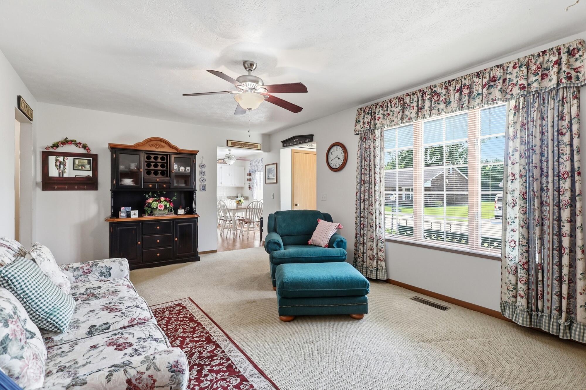 3023 Brixton, Springfield, Ohio 45503