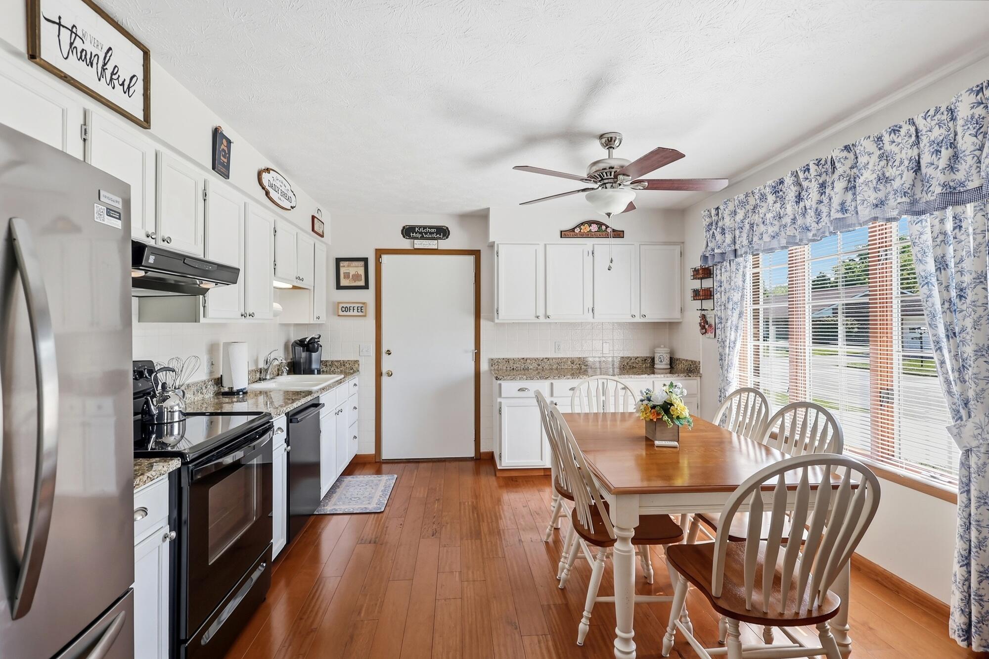 3023 Brixton, Springfield, Ohio 45503