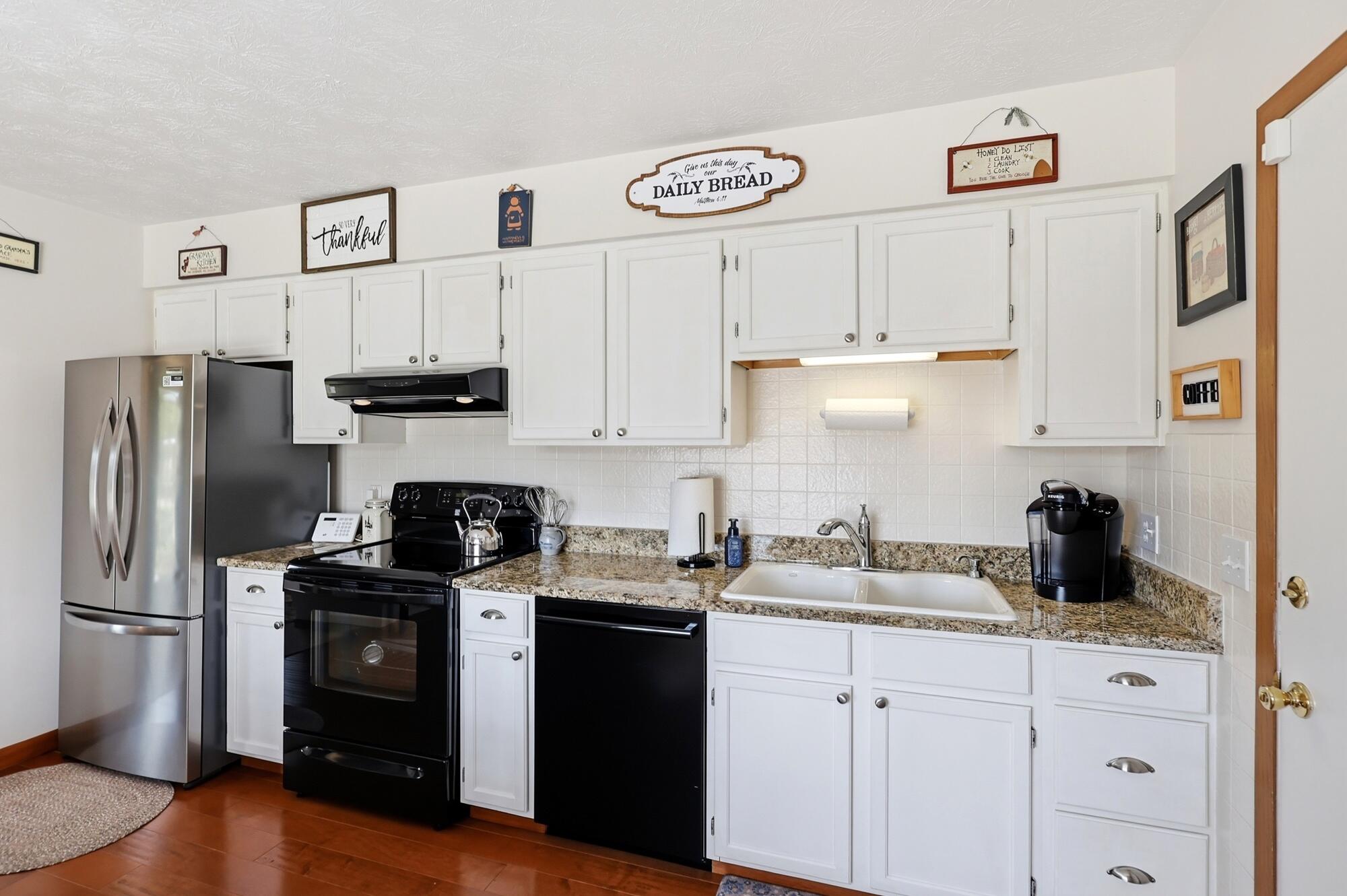 3023 Brixton, Springfield, Ohio 45503