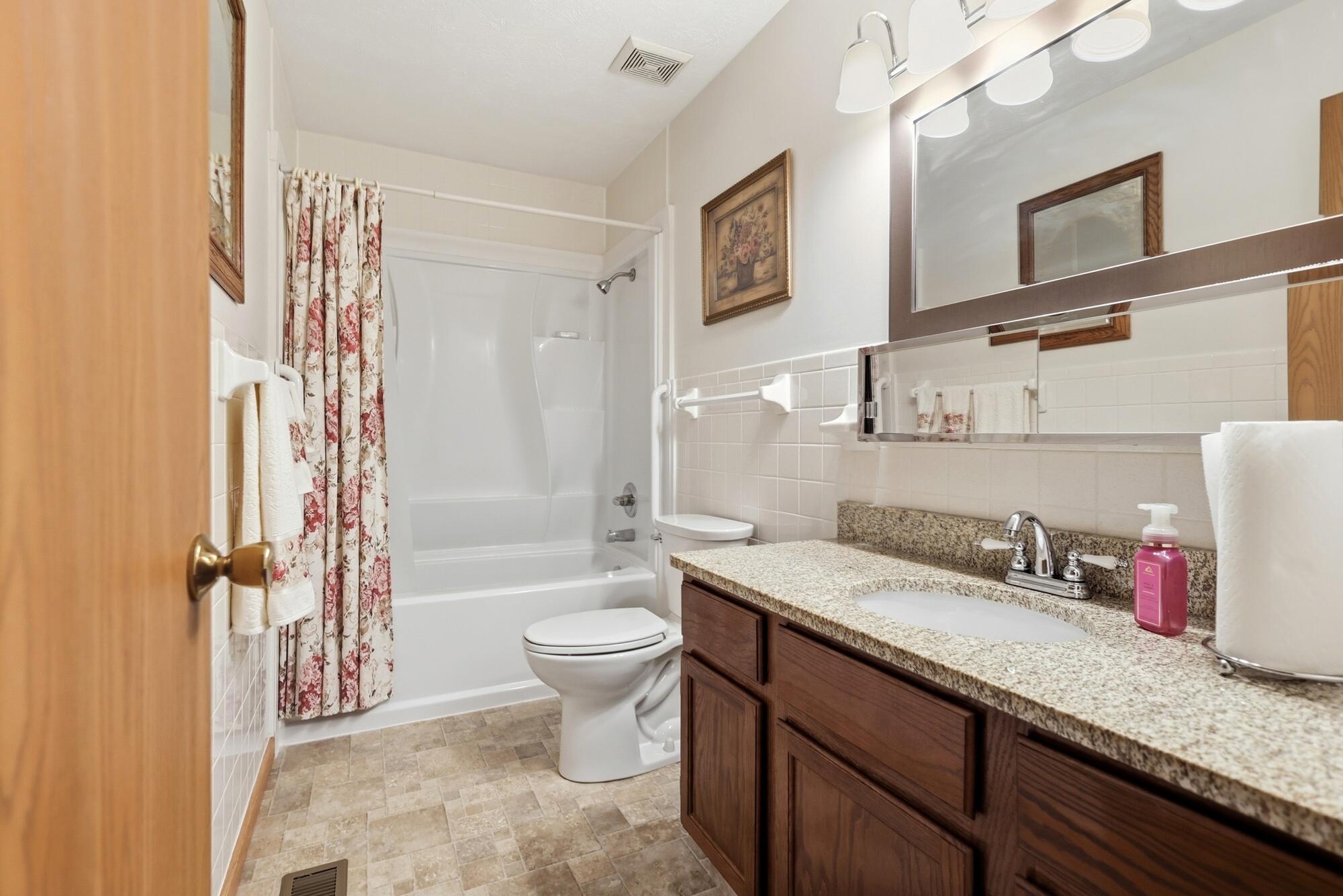 3023 Brixton, Springfield, Ohio 45503