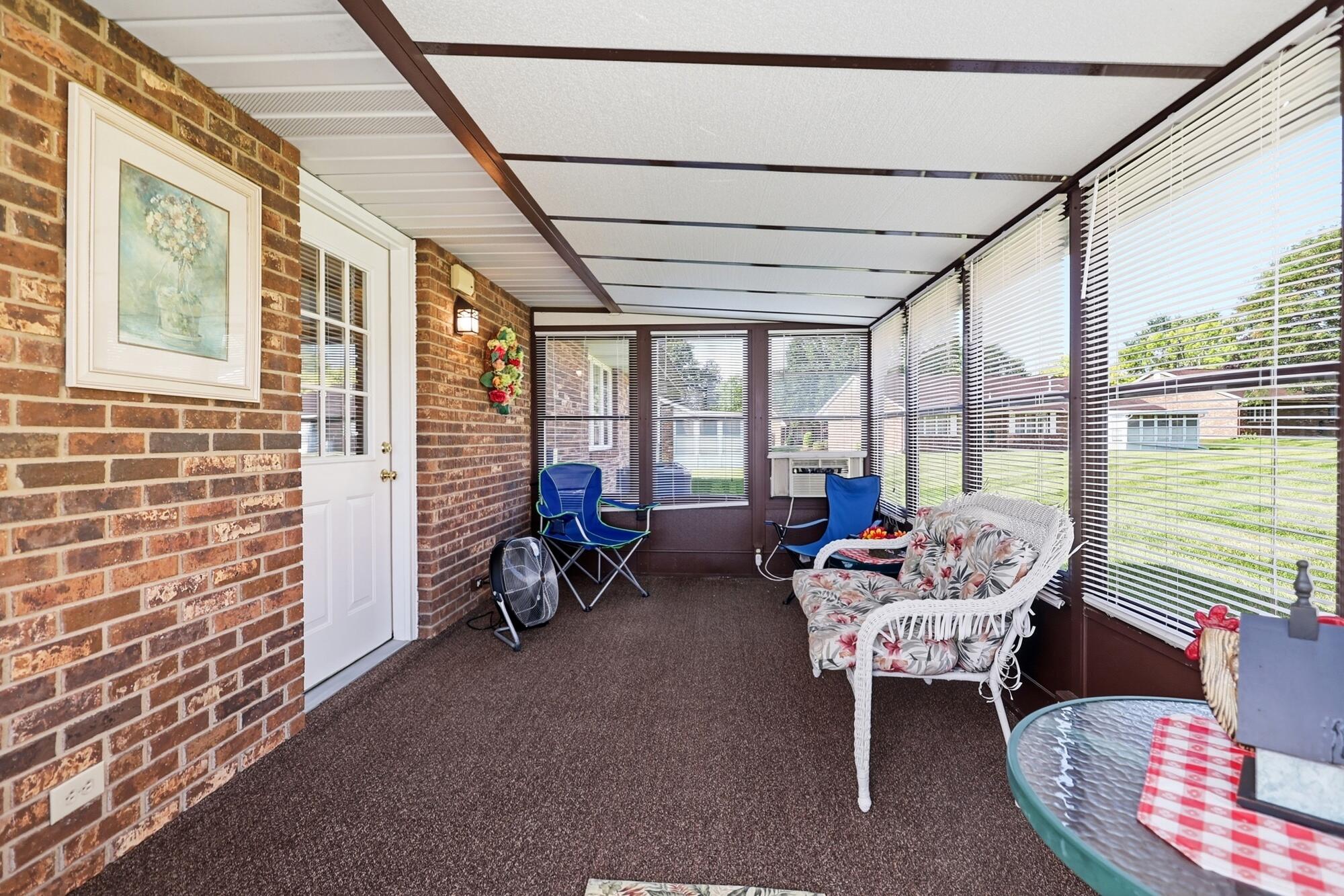 3023 Brixton, Springfield, Ohio 45503
