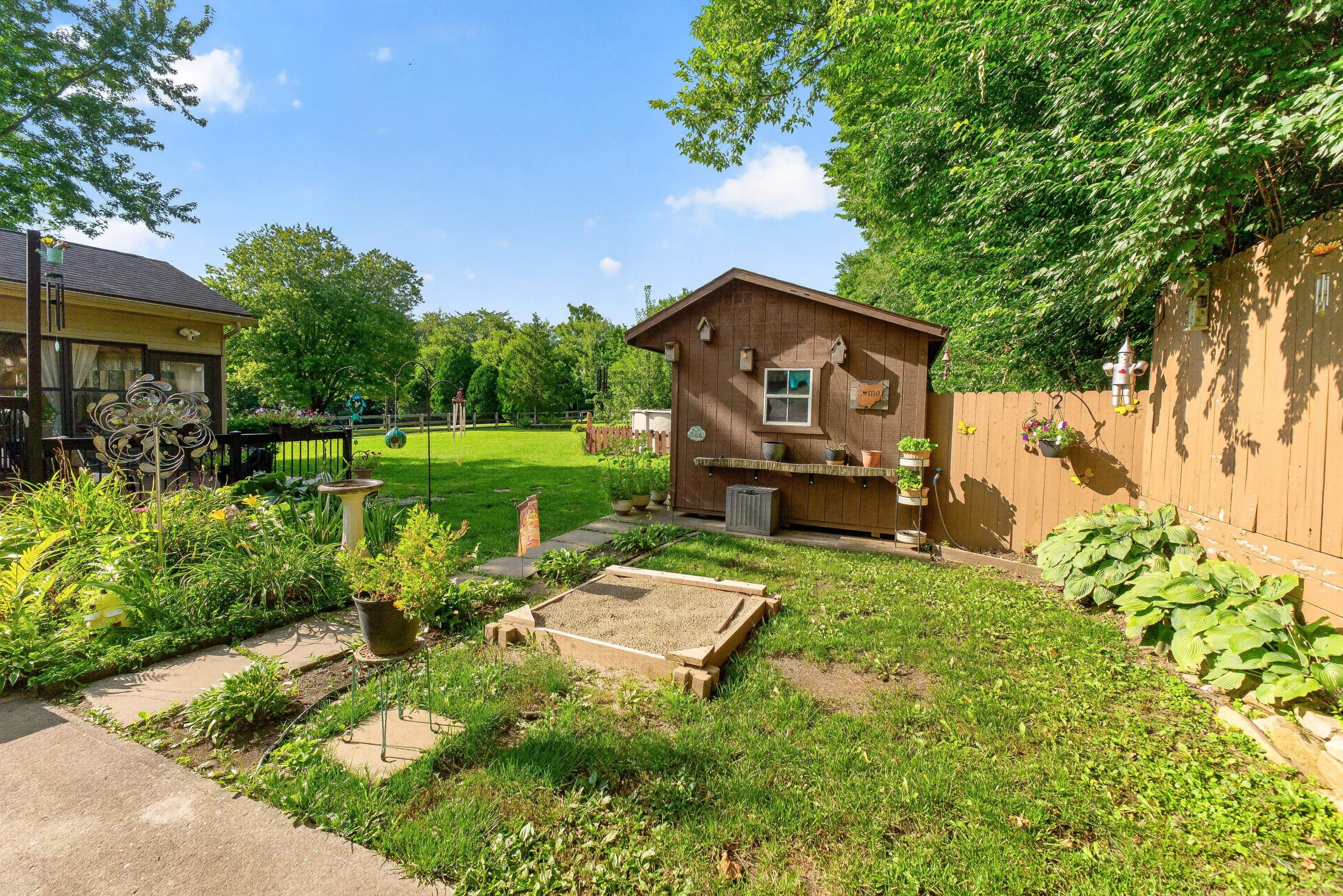 845 Reservoir, Bellefontaine, Ohio 43311