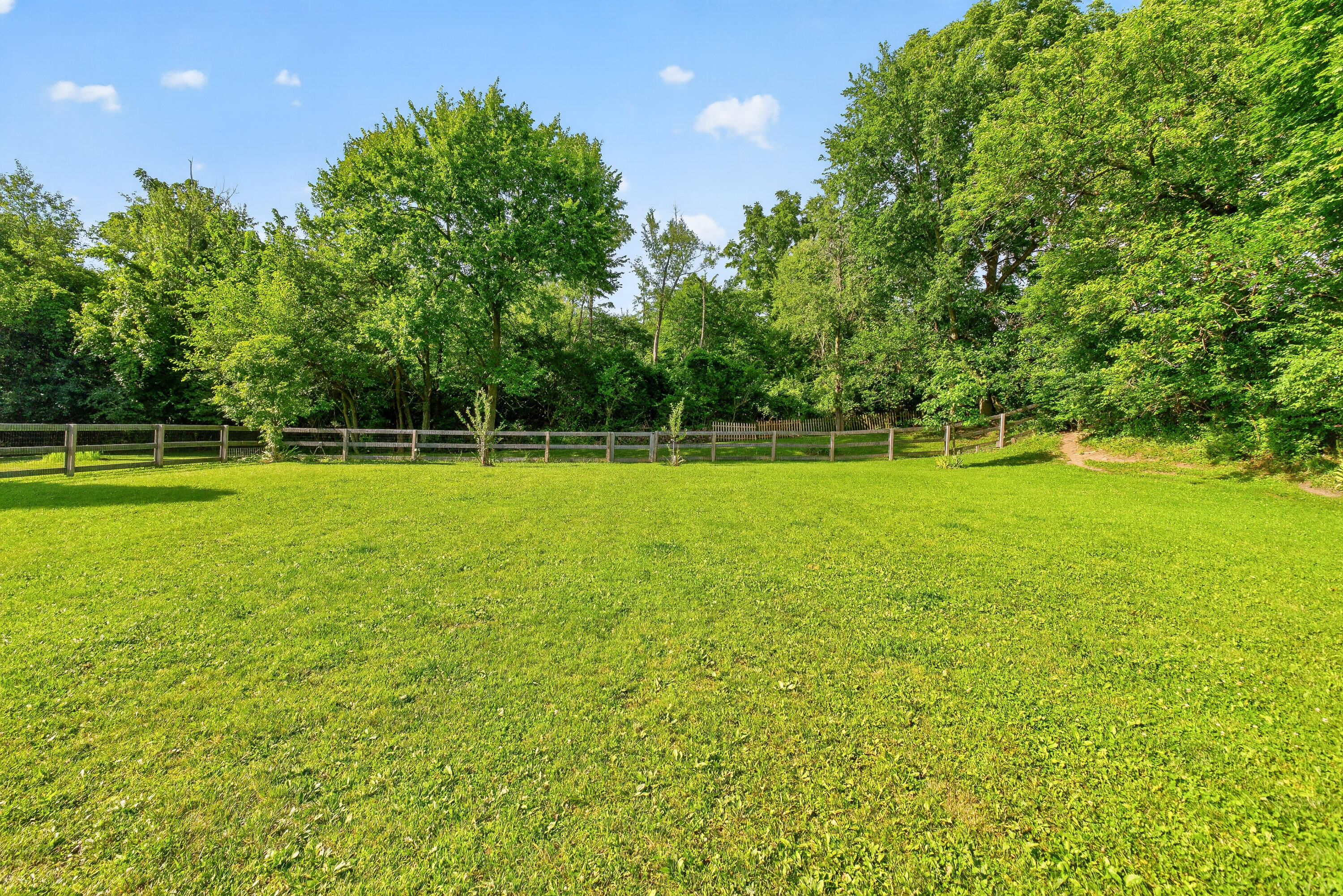 845 Reservoir, Bellefontaine, Ohio 43311