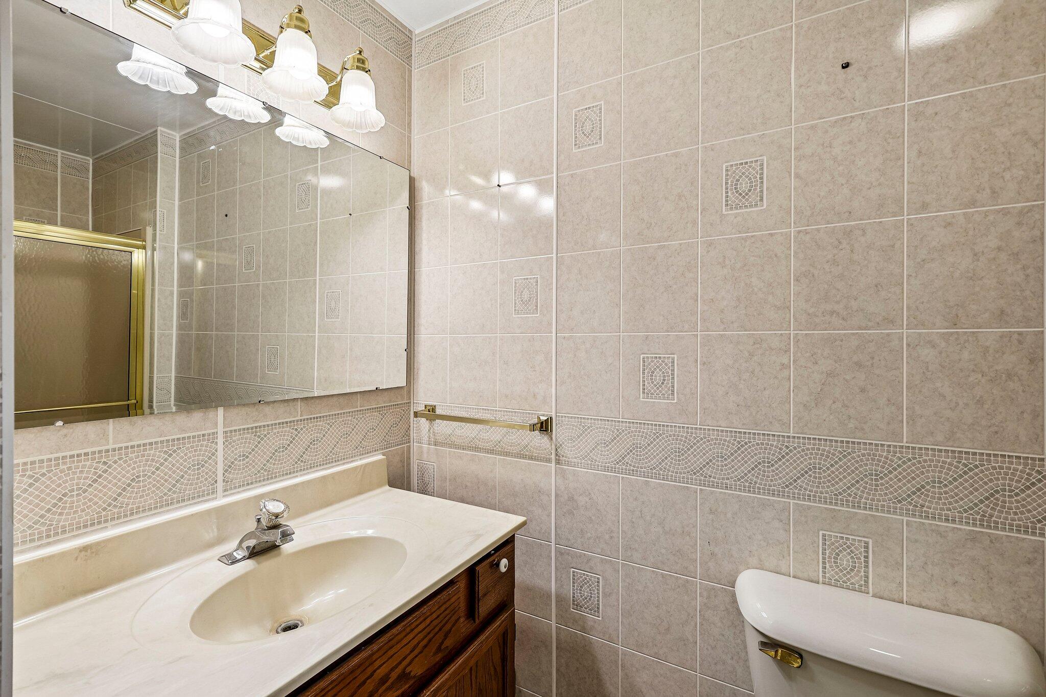 105 Miami, Bradford, Ohio 45308