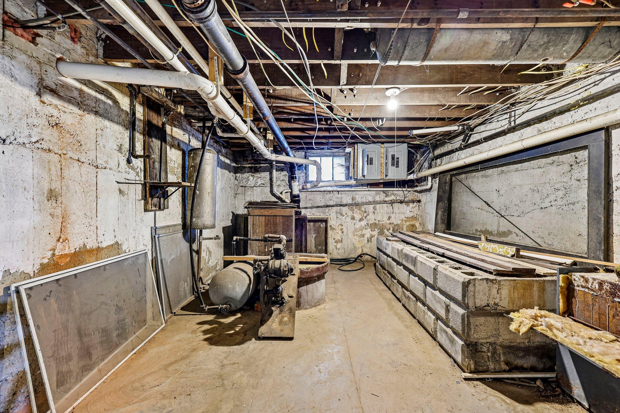 105 Miami, Bradford, Ohio 45308