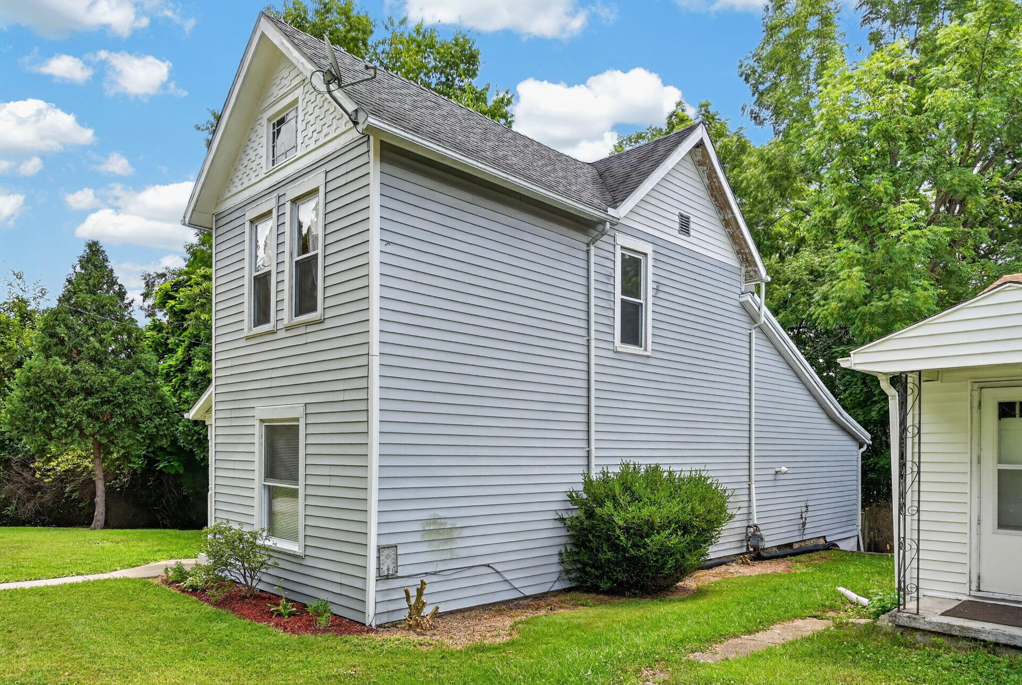 3121 Columbia, Springfield, Ohio 45504