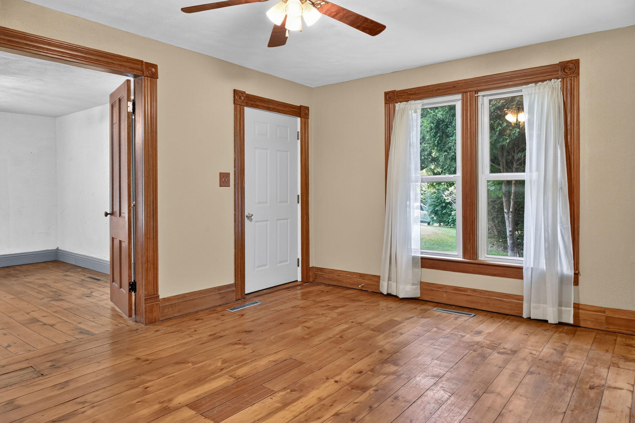 3121 Columbia, Springfield, Ohio 45504