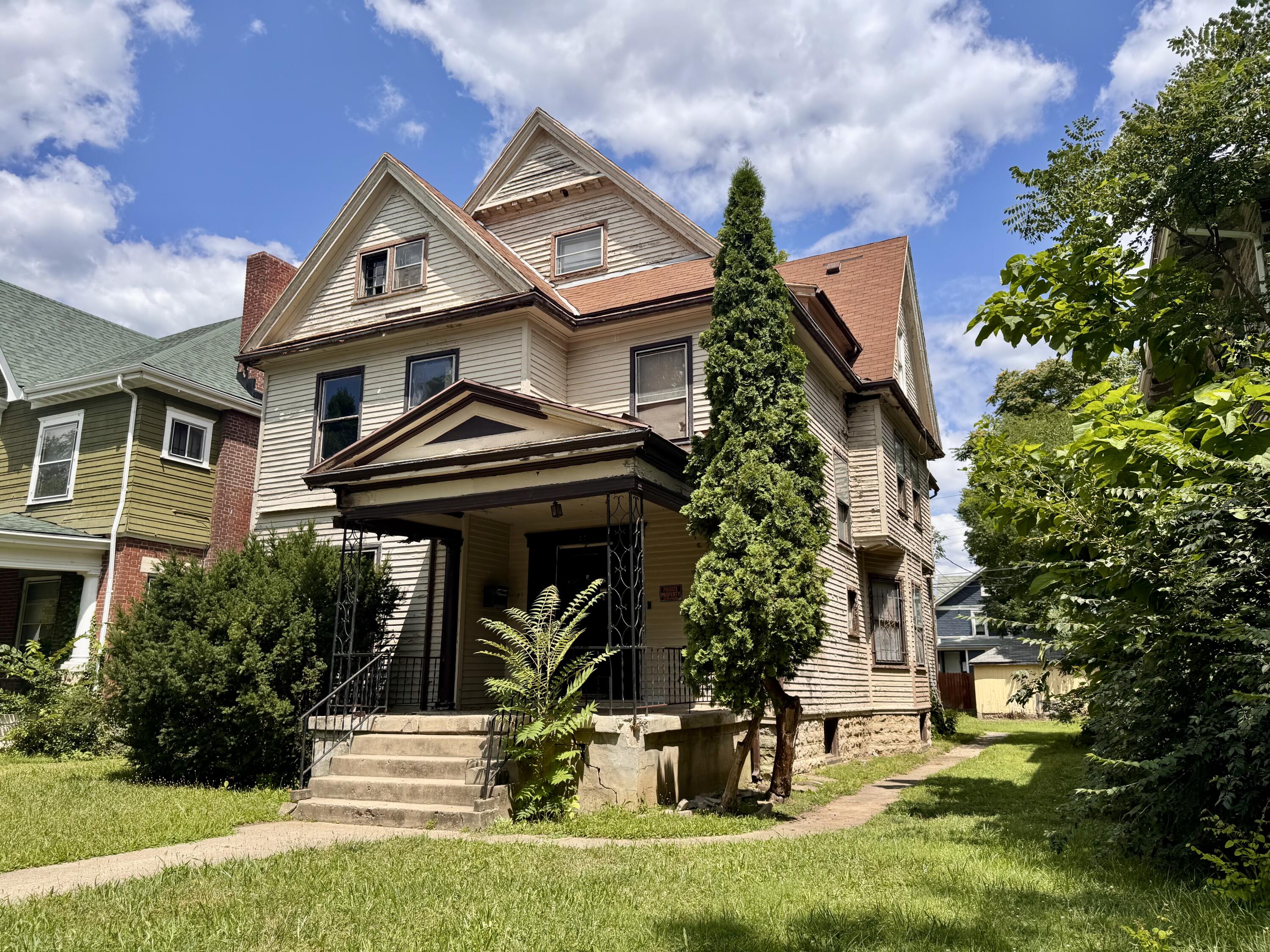 51 Lexington, Dayton, Ohio 45402