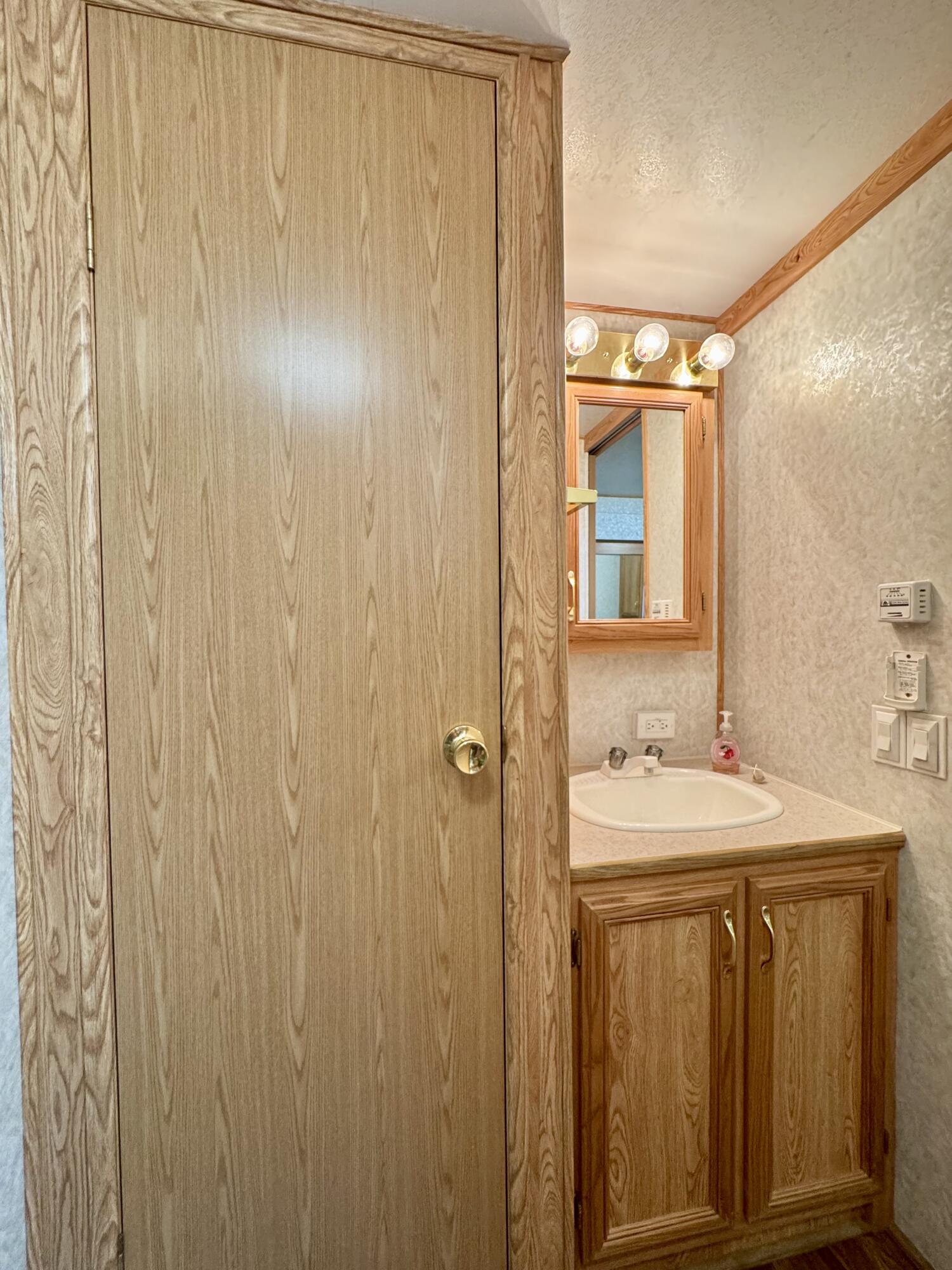 11377 Township Road 266, Lakeview, Ohio 43331