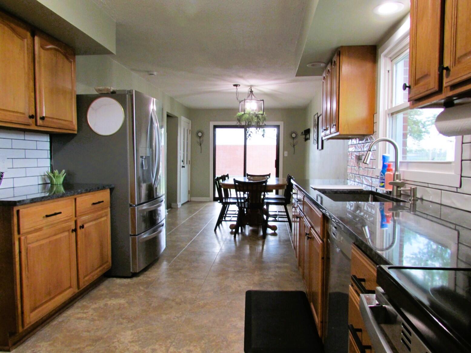 1372 Stephens, Sidney, Ohio 45365