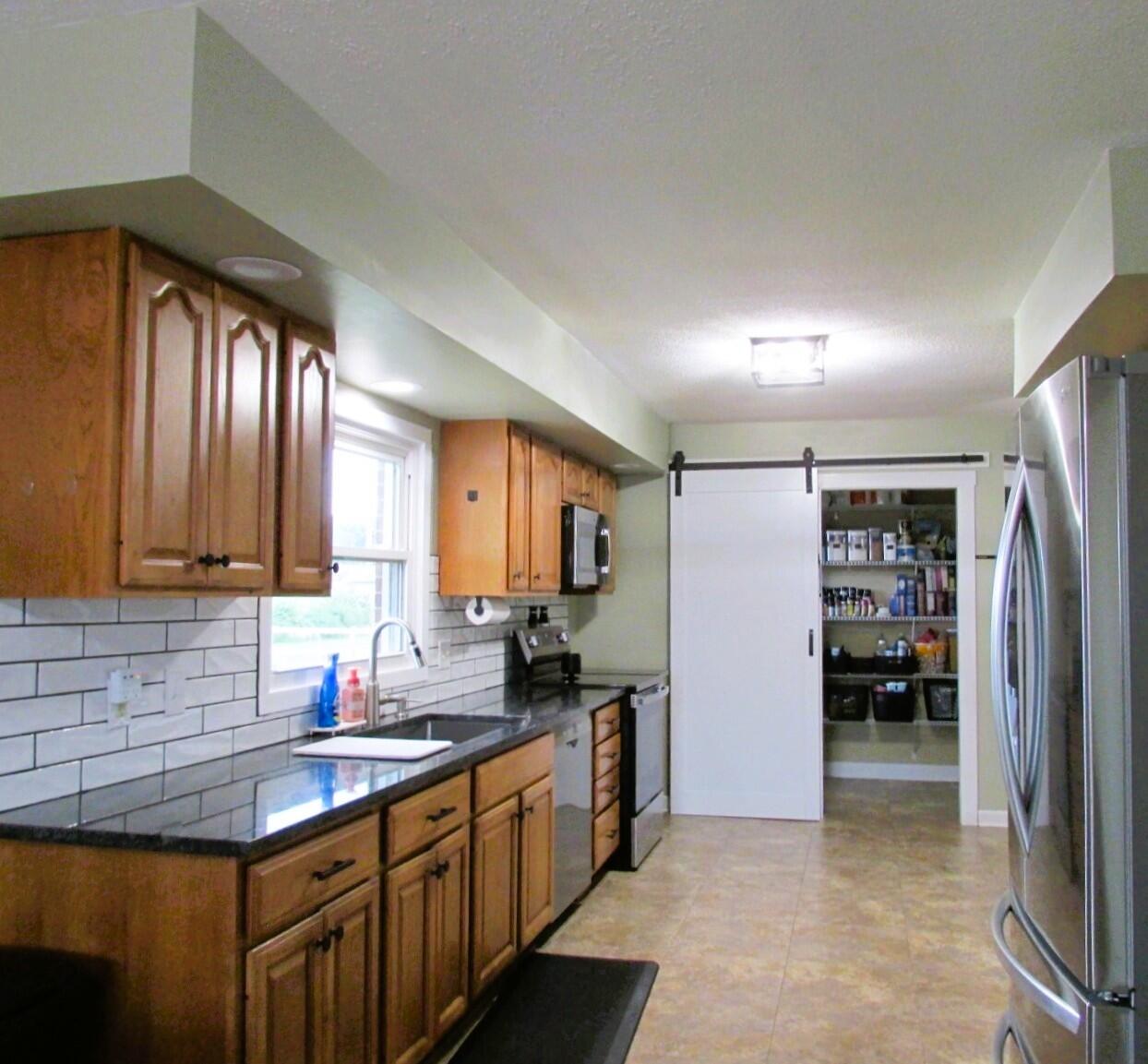 1372 Stephens, Sidney, Ohio 45365
