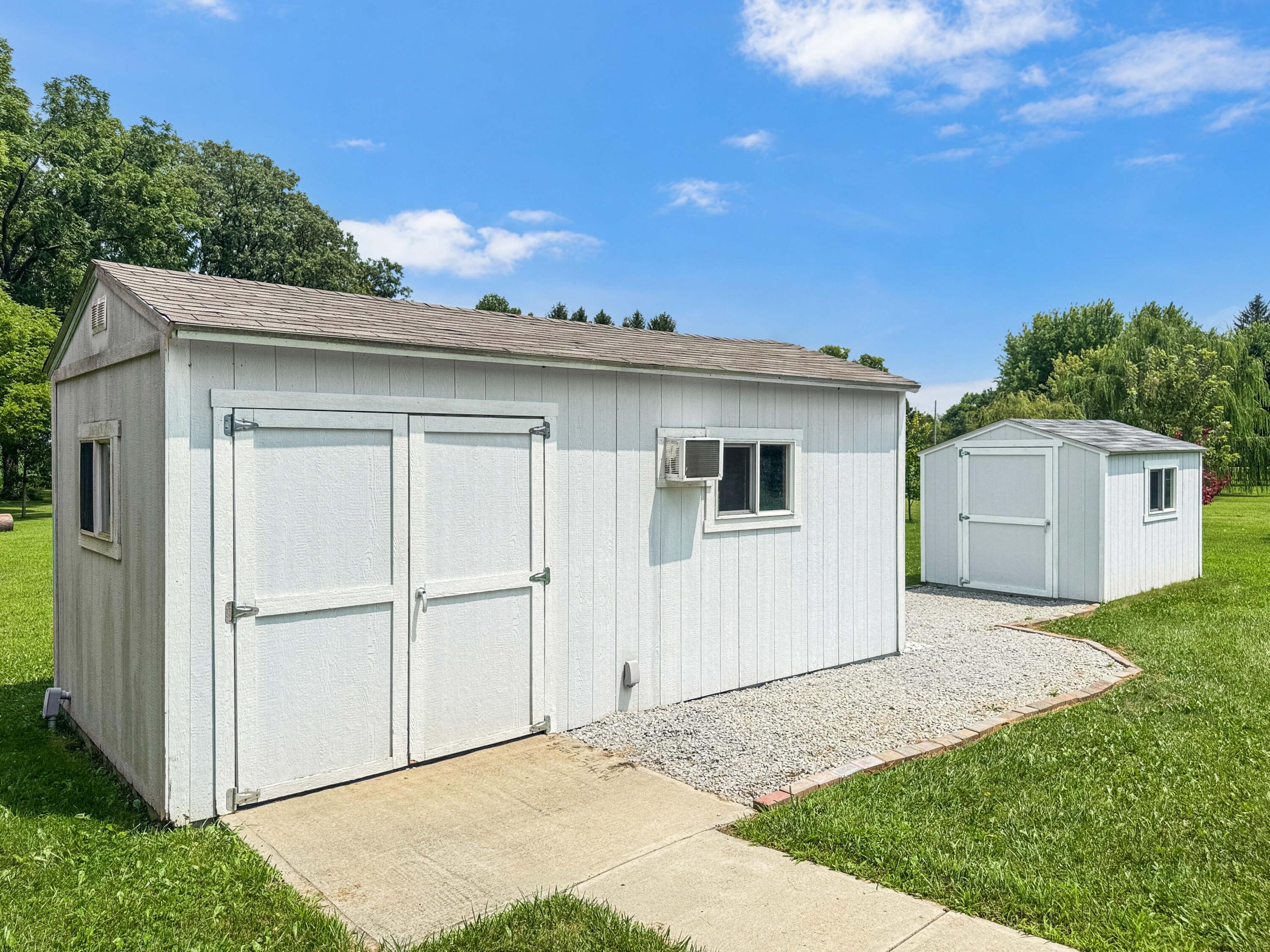 4049 Walnut Grove, Urbana, Ohio 43078