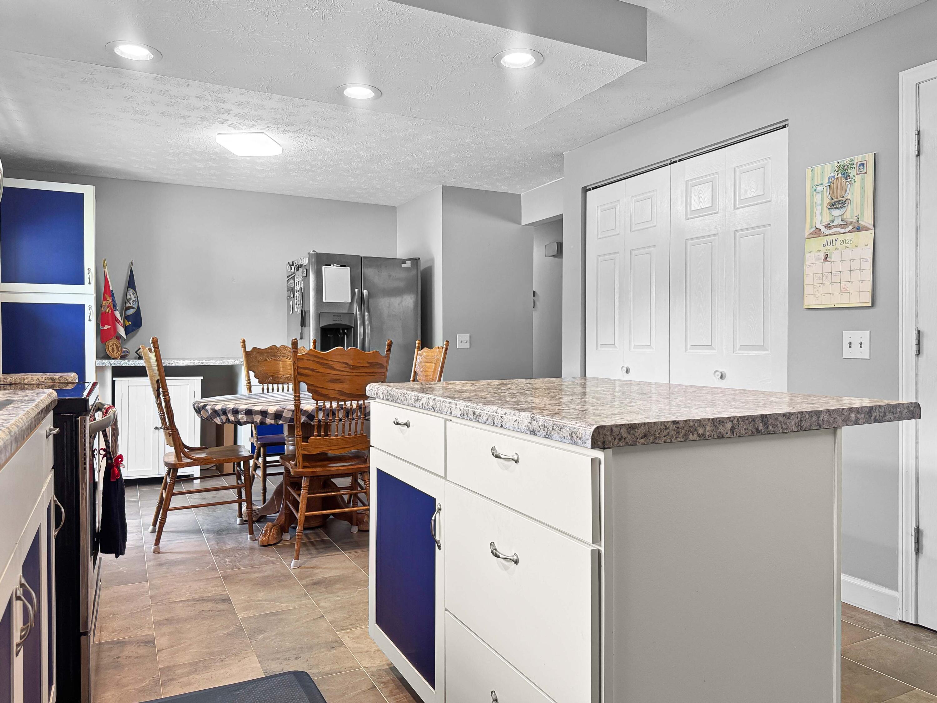 4049 Walnut Grove, Urbana, Ohio 43078