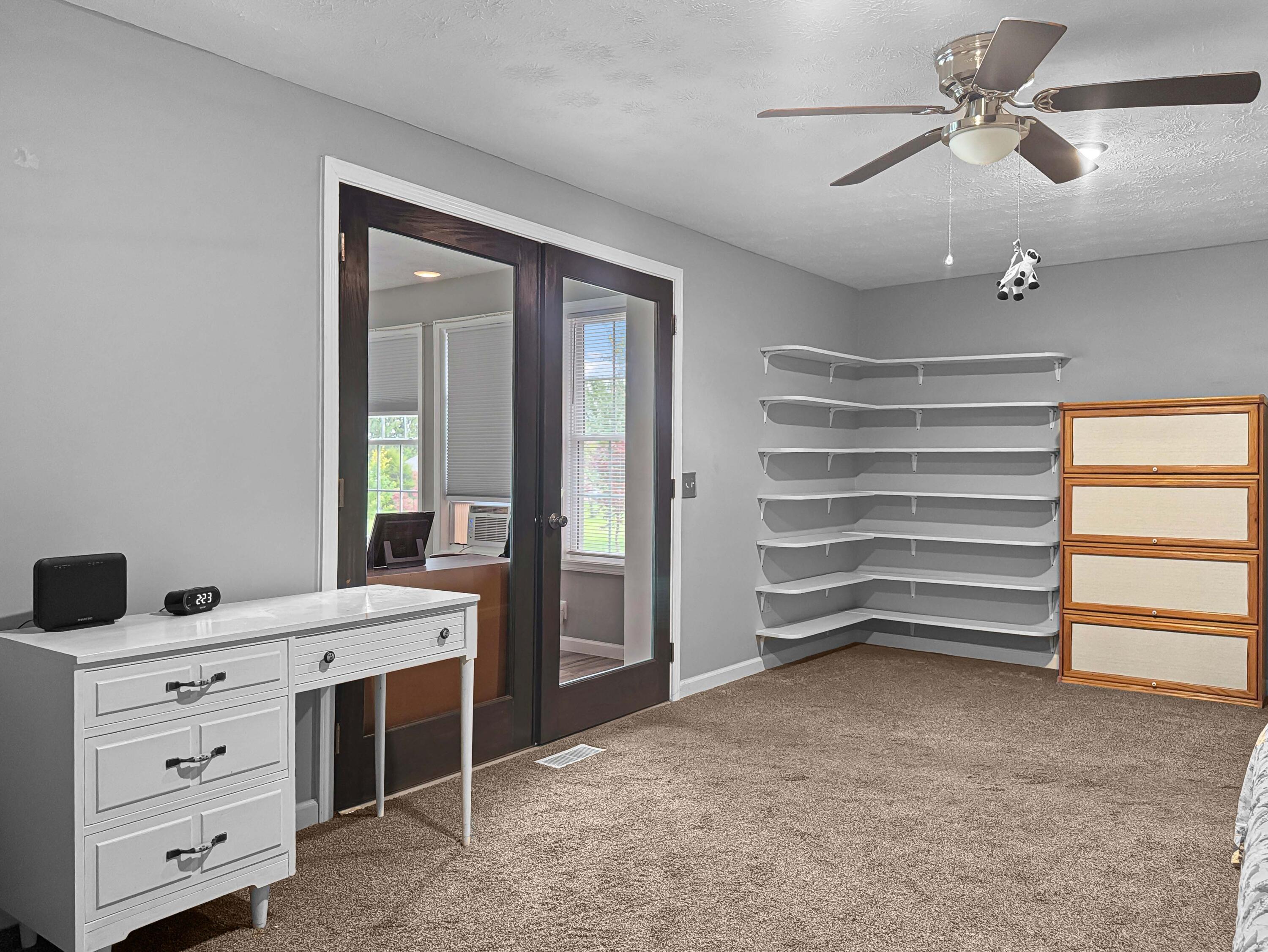 4049 Walnut Grove, Urbana, Ohio 43078