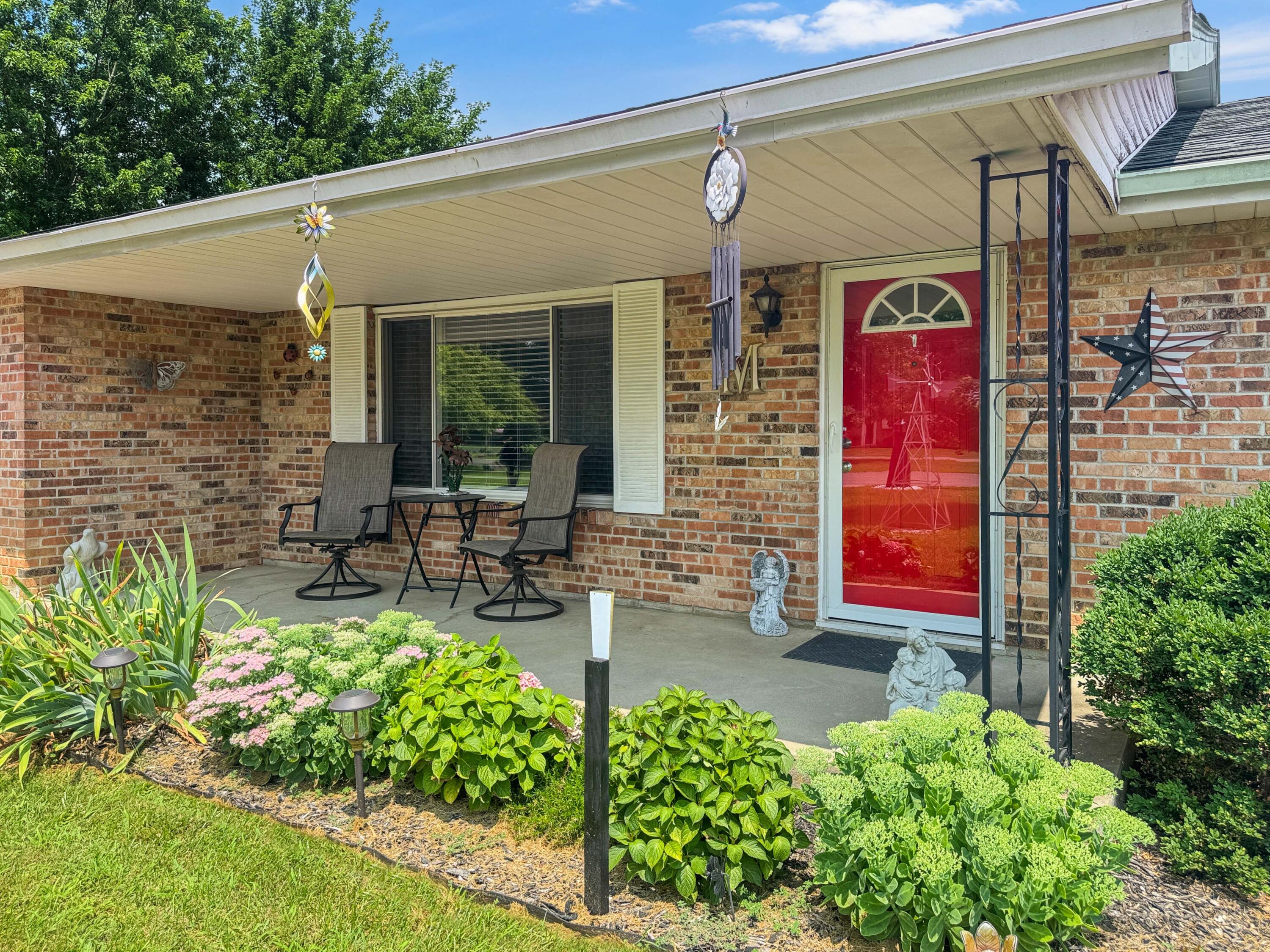 4049 Walnut Grove, Urbana, Ohio 43078
