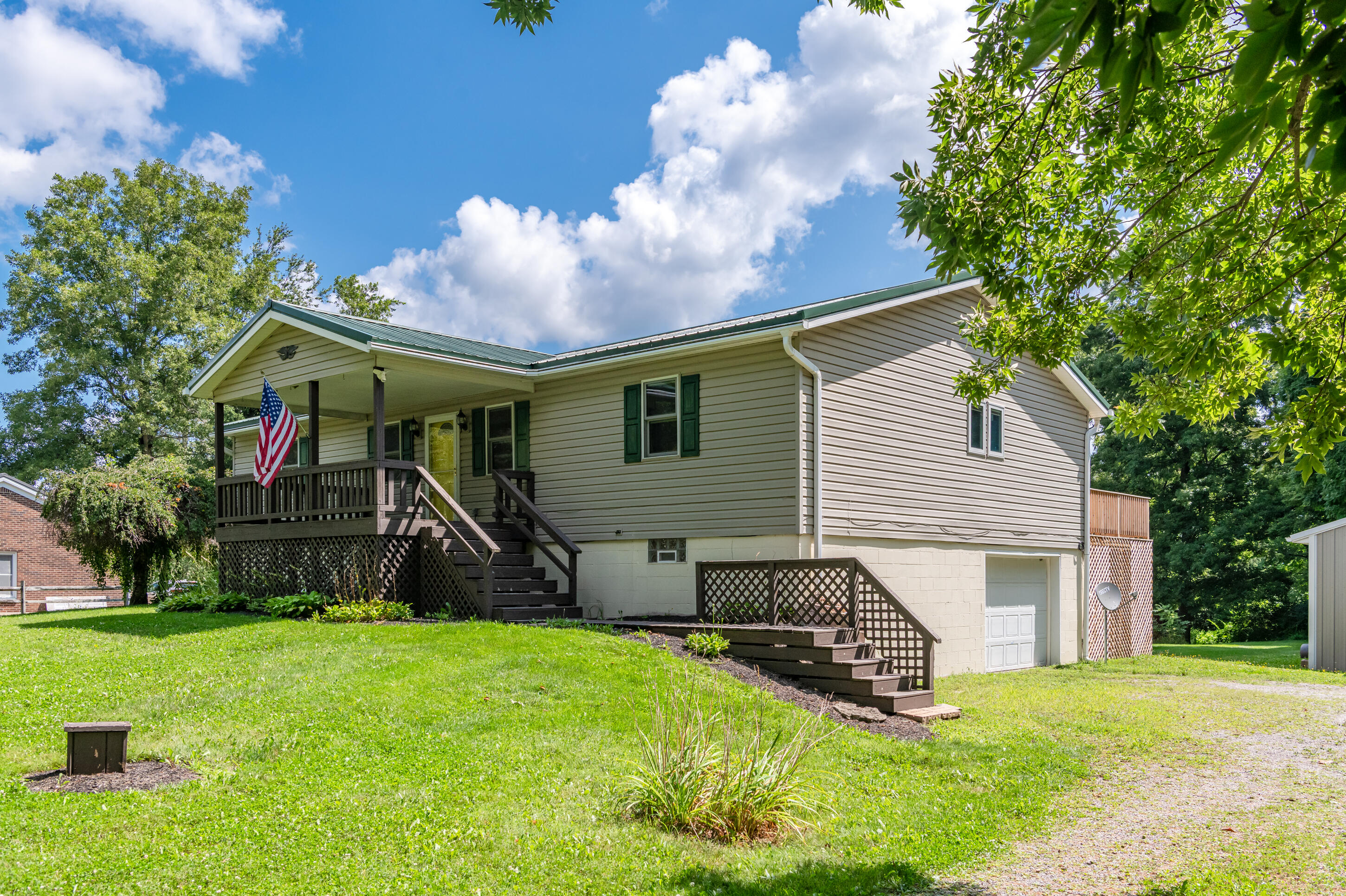 1319 Perry, Cable, Ohio 43009