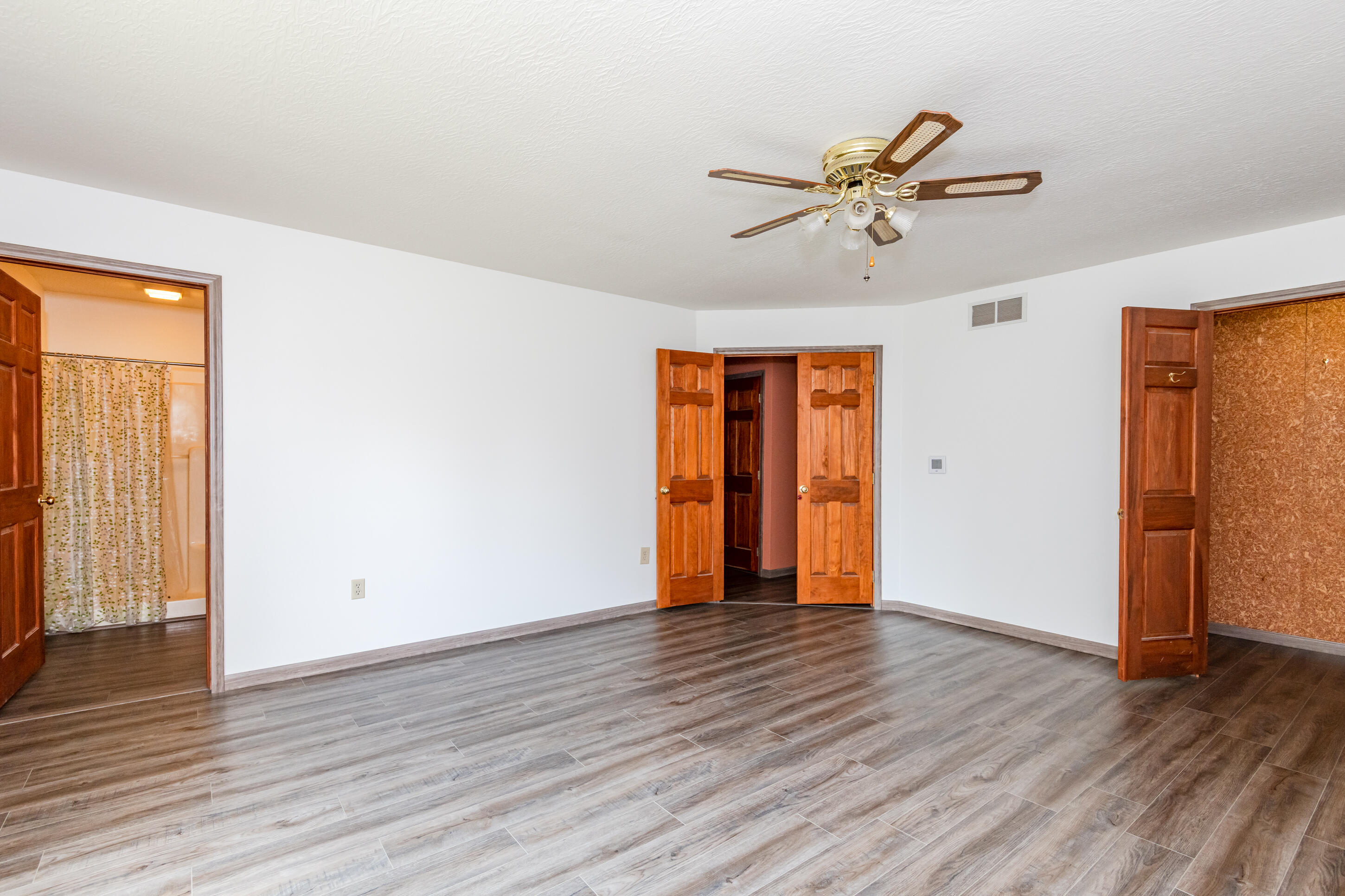 1319 Perry, Cable, Ohio 43009
