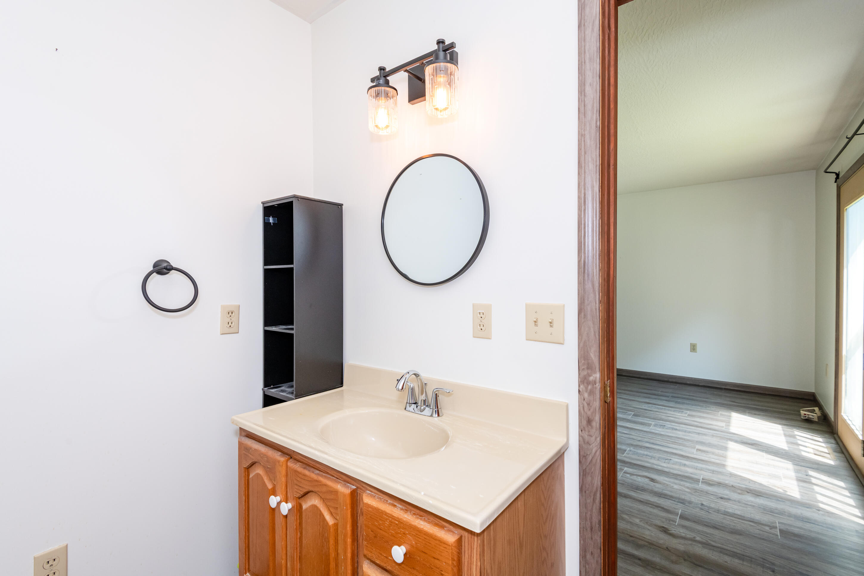 1319 Perry, Cable, Ohio 43009