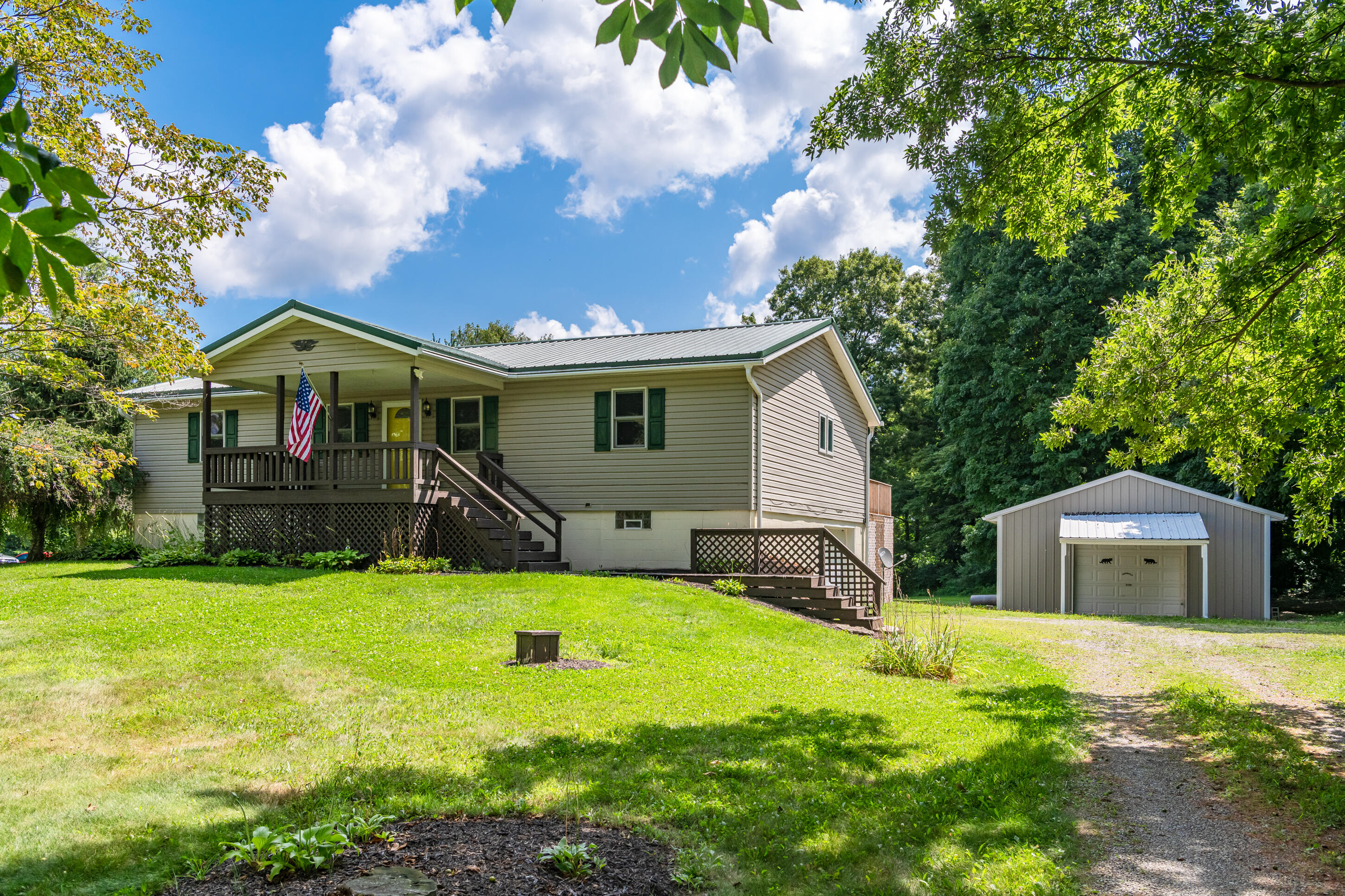 1319 Perry, Cable, Ohio 43009