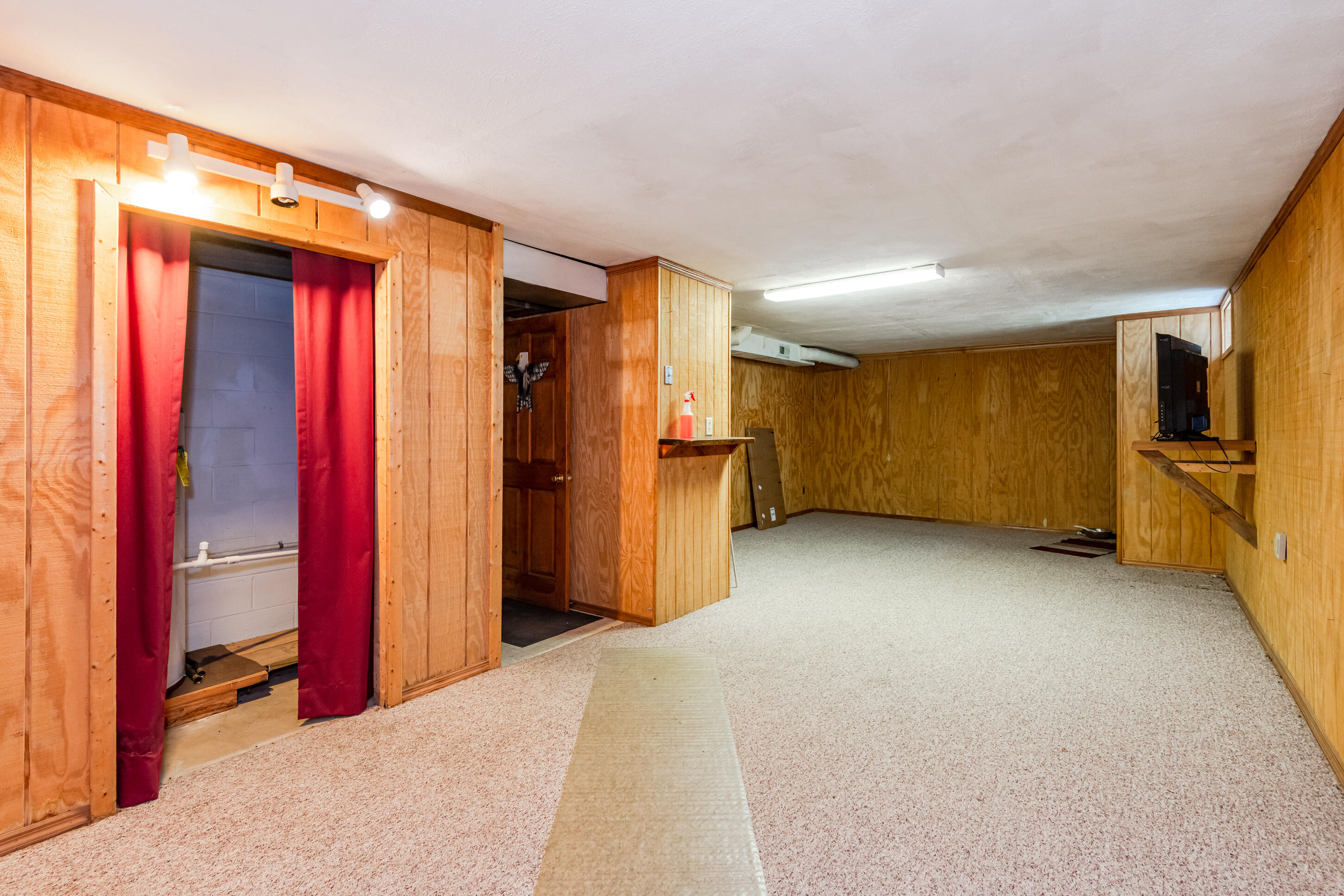 1319 Perry, Cable, Ohio 43009