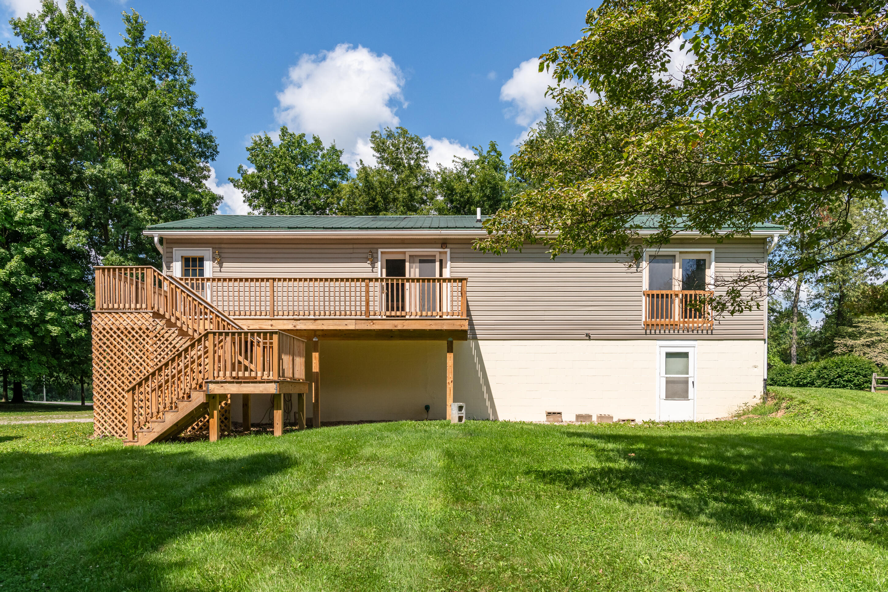 1319 Perry, Cable, Ohio 43009