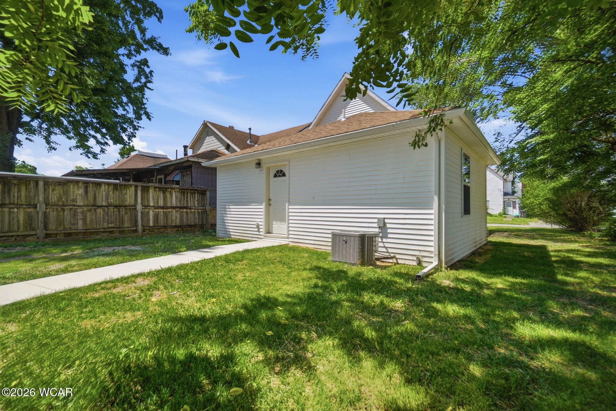 735 Holly Street, Lima, Ohio