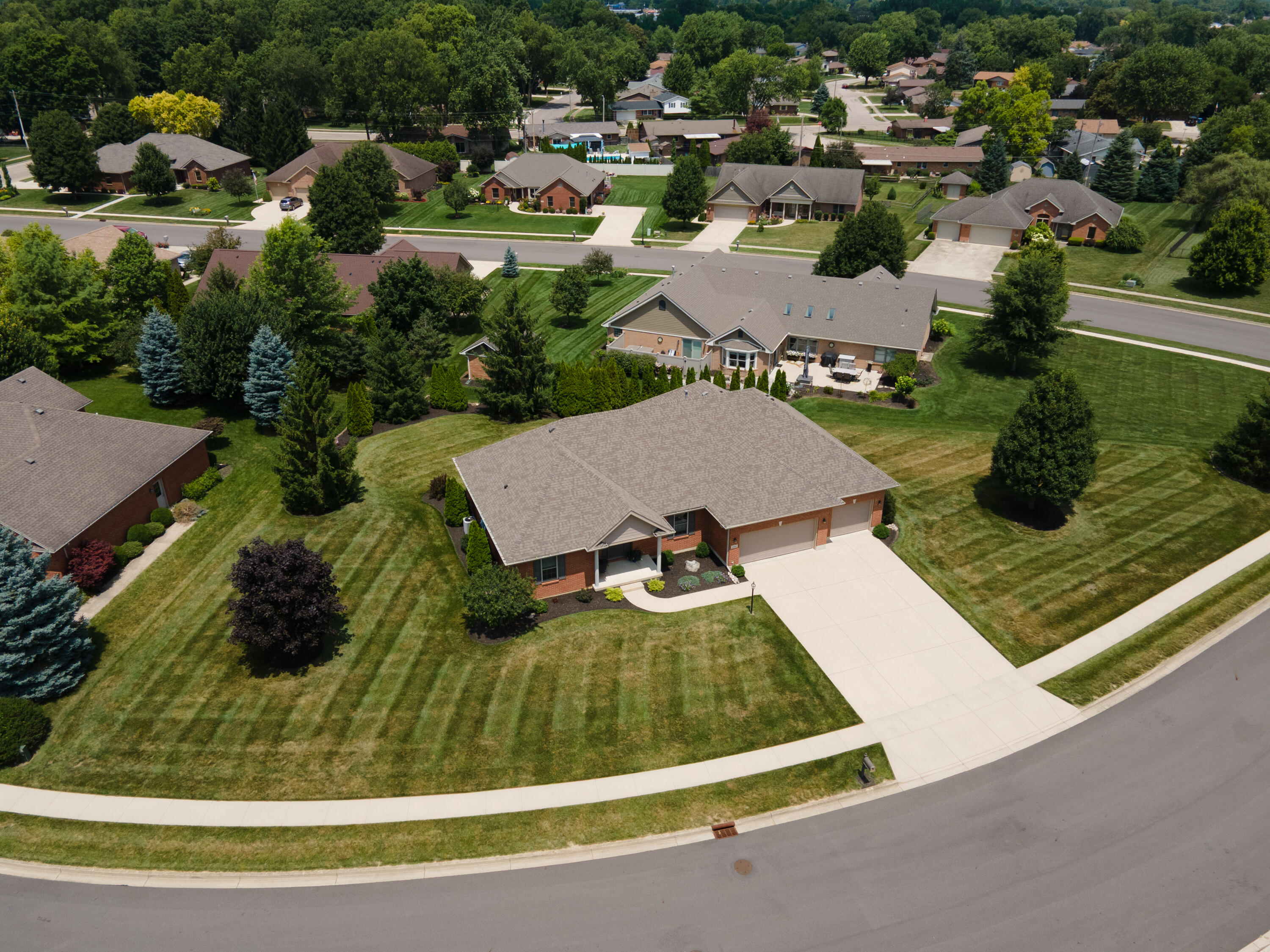 801 Hawk, Tipp City, Ohio 45371