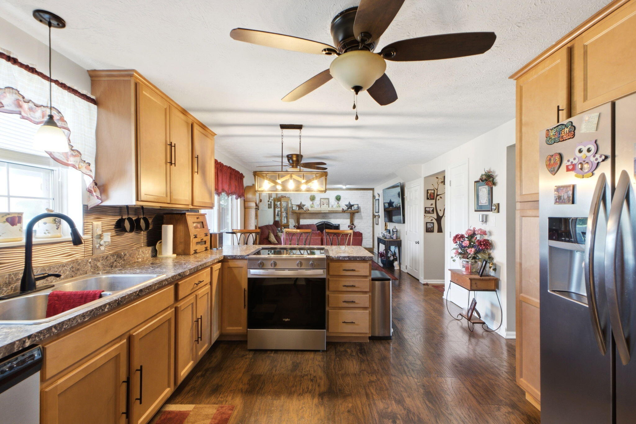 5258 County Line, Springfield, Ohio 45502