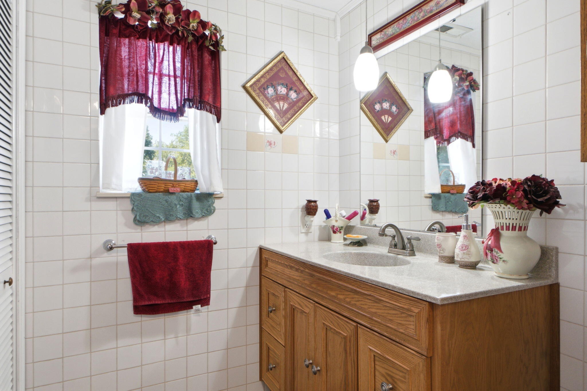 5258 County Line, Springfield, Ohio 45502