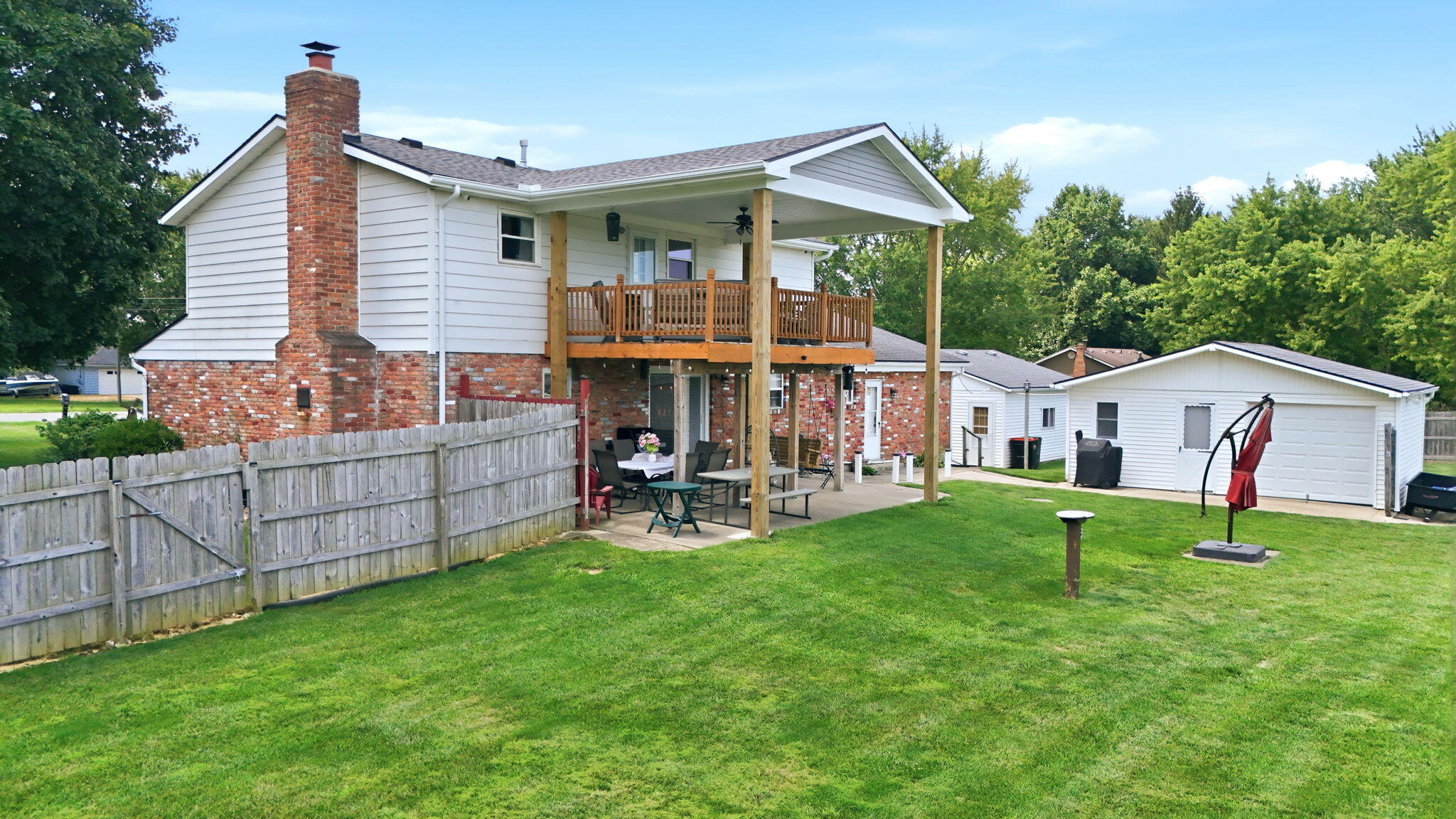 5258 County Line, Springfield, Ohio 45502