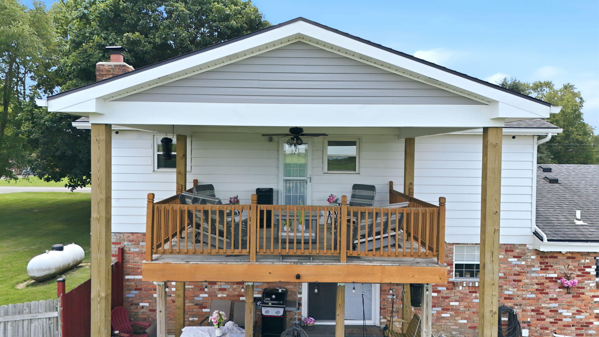 5258 County Line, Springfield, Ohio 45502