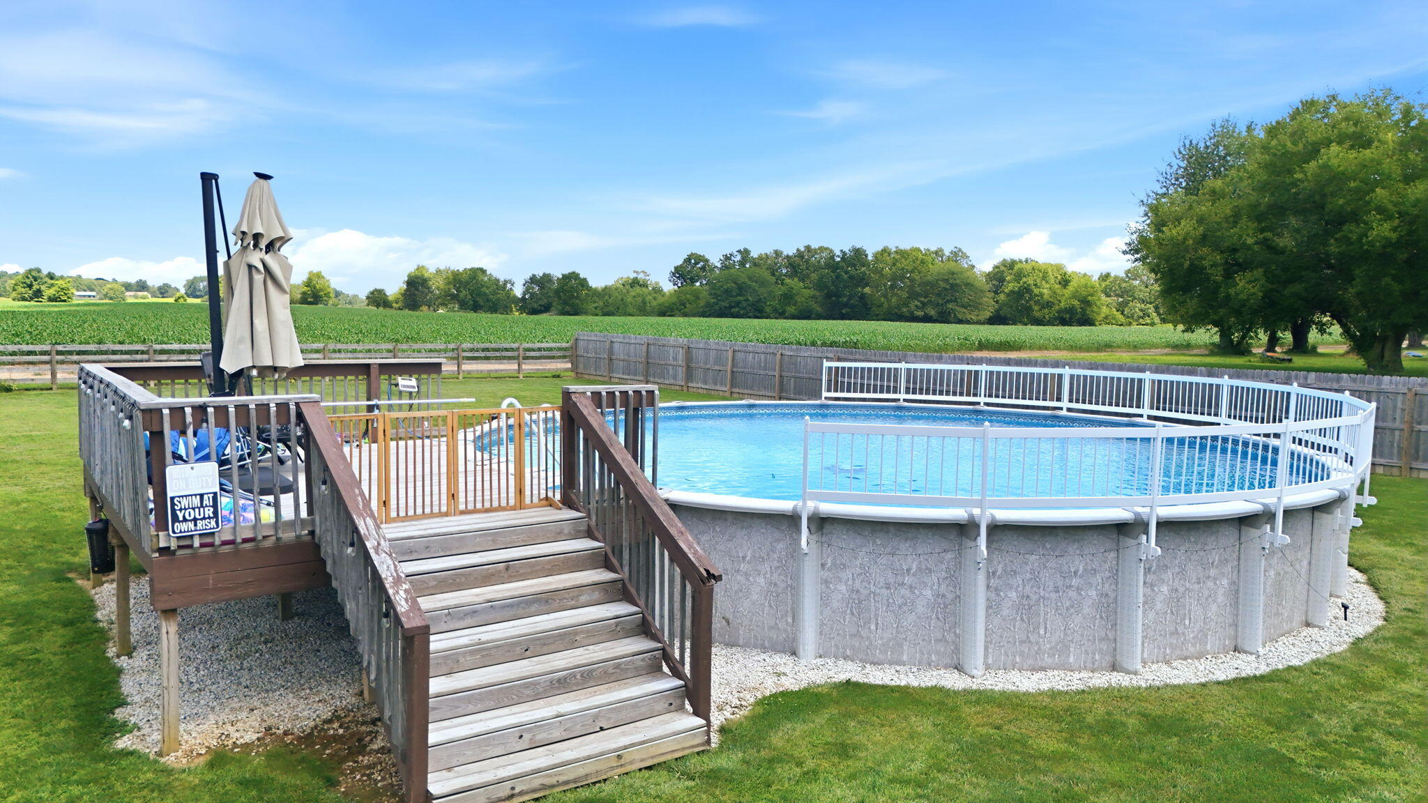 5258 County Line, Springfield, Ohio 45502