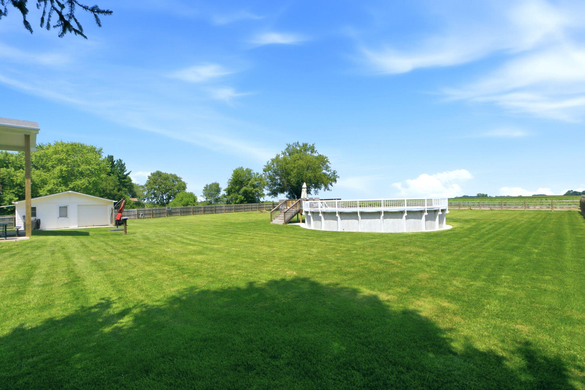 5258 County Line, Springfield, Ohio 45502